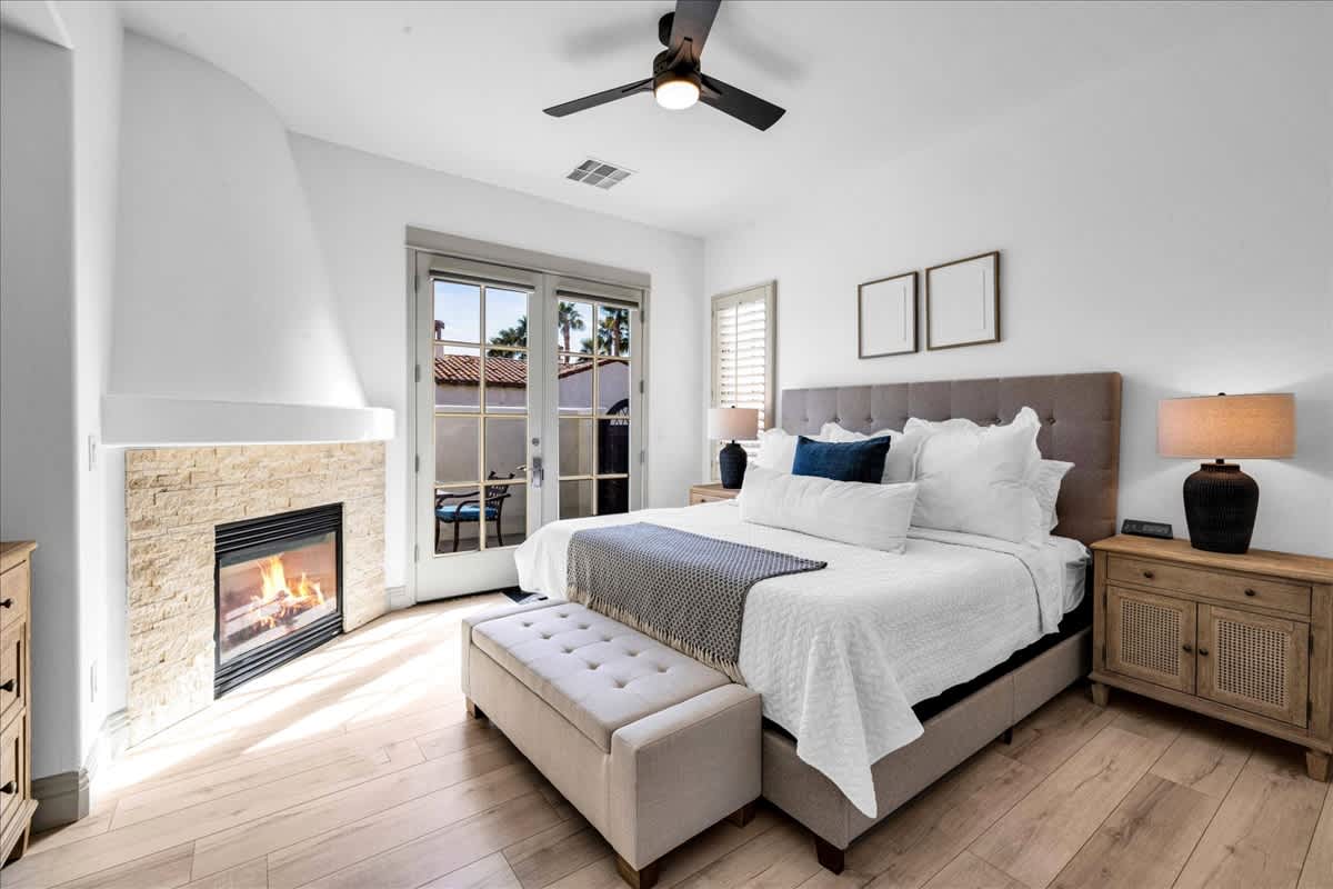 Remodeled LV Studio with Private Patio #C - Photo 2