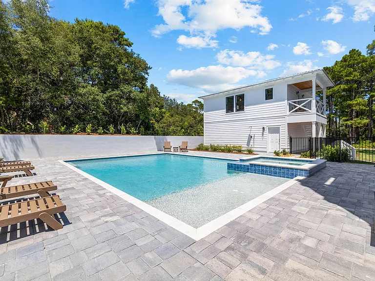 Waterfront, Pool, Rooftop Deck - The White Lotus