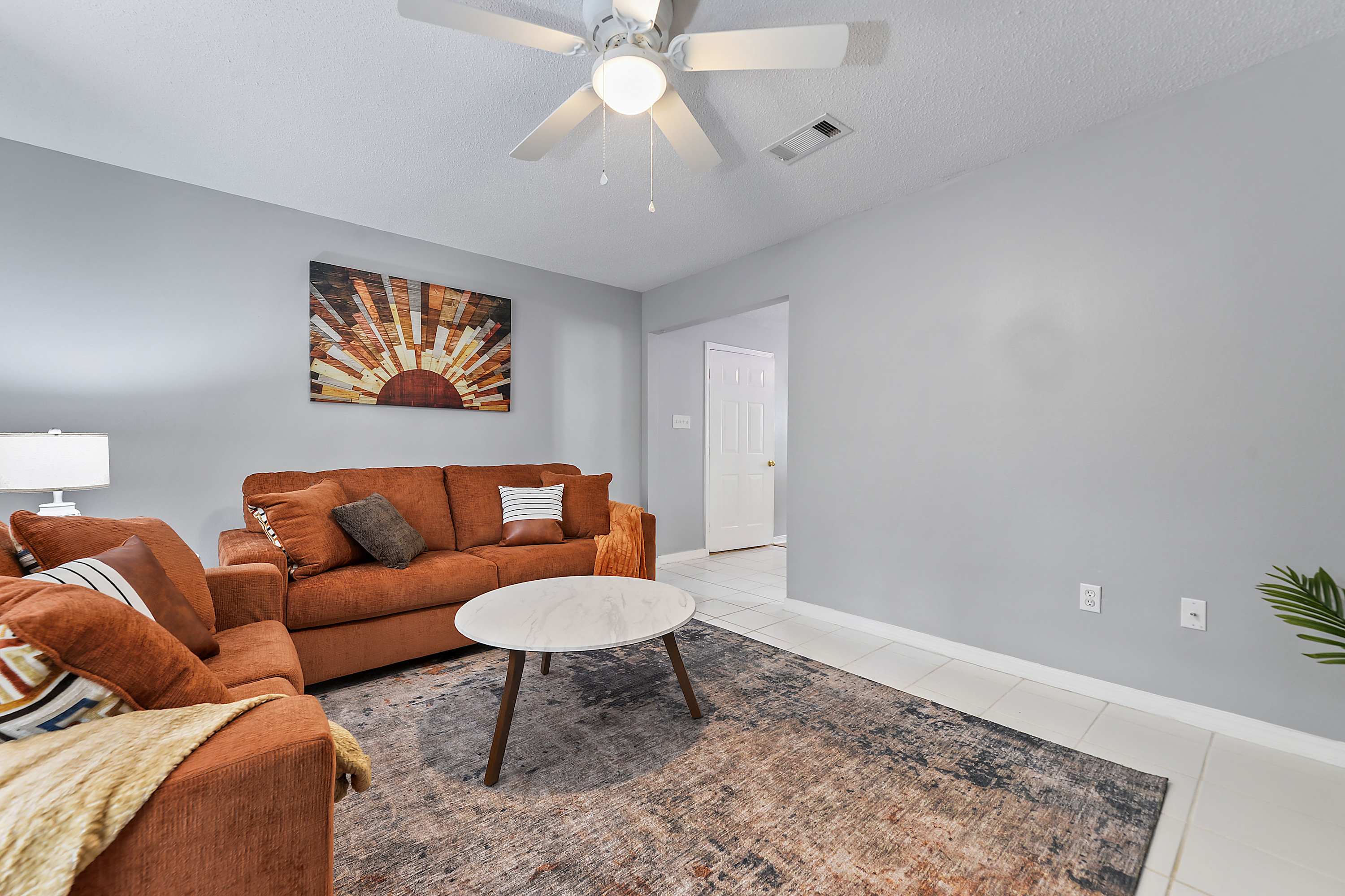Sunset Getaway Spacious Retreat Near Beaches & Local Attractions! — Gulfport, MS — vacation rental