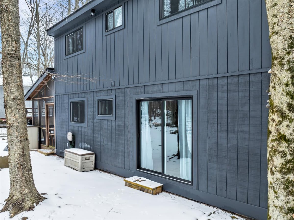 Woodland Modern Retreat | Pocono Pines | Fire Pit