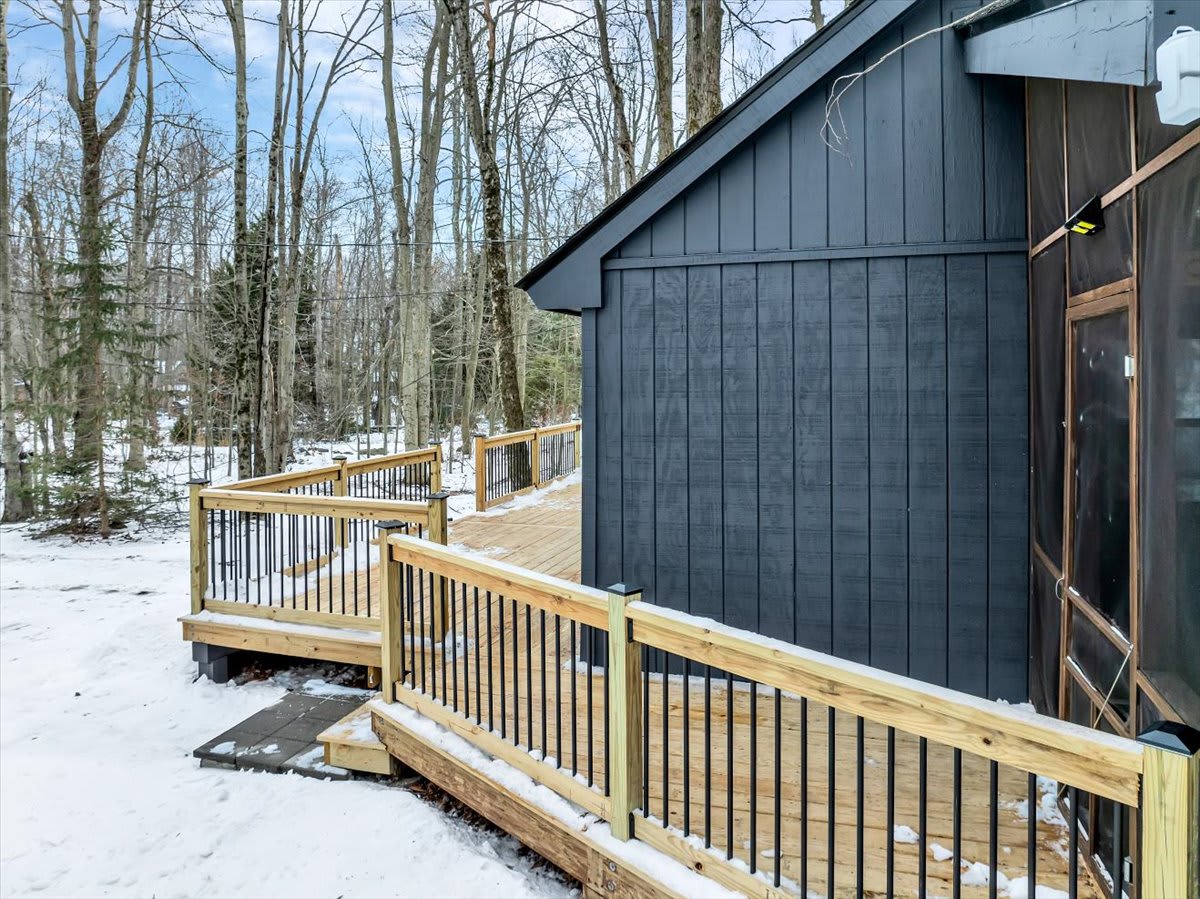 Woodland Modern Retreat | Pocono Pines | Fire Pit