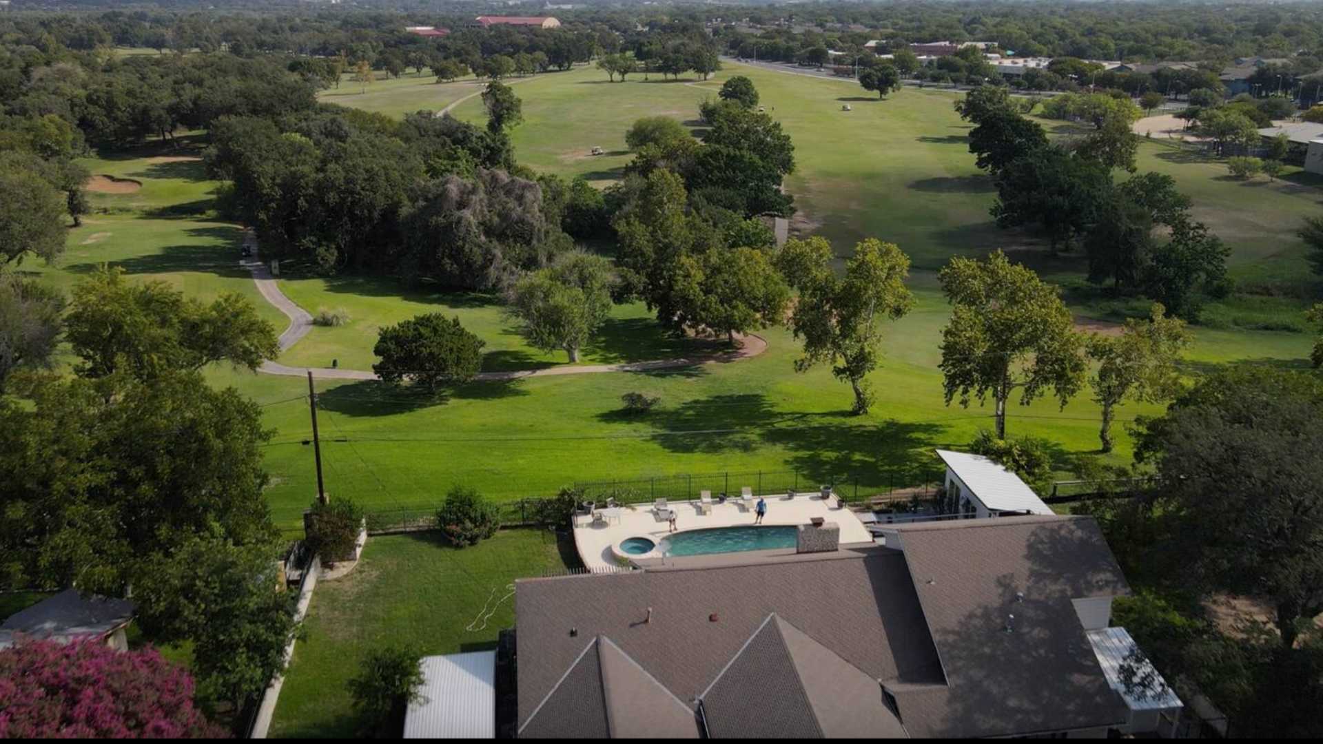 Upstay Luxury Golf Course Retreat w Pool Patio 6