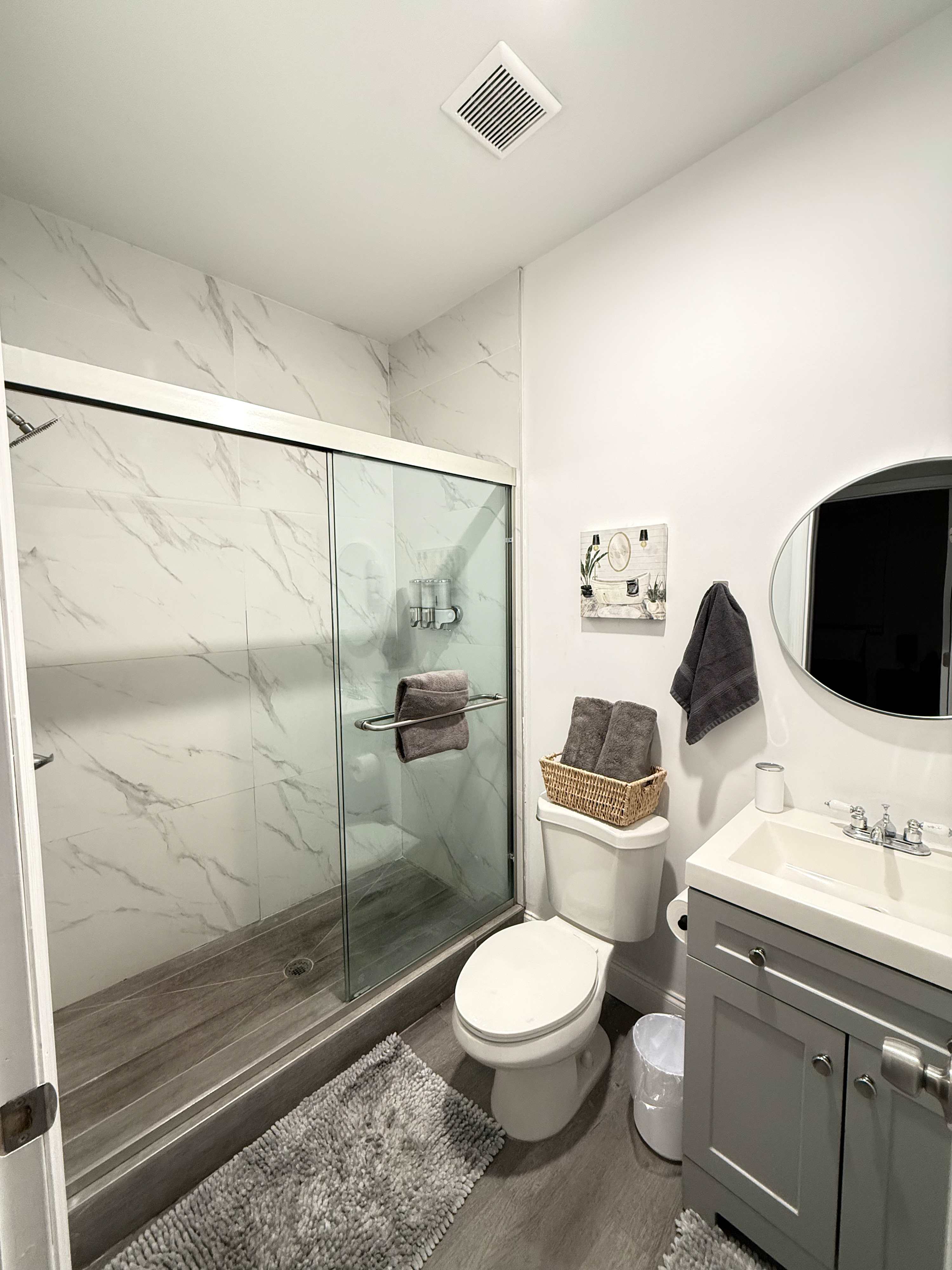 Luxury 4BR Miami Villa with Hot Tub and Gazebo! - Picture 17
