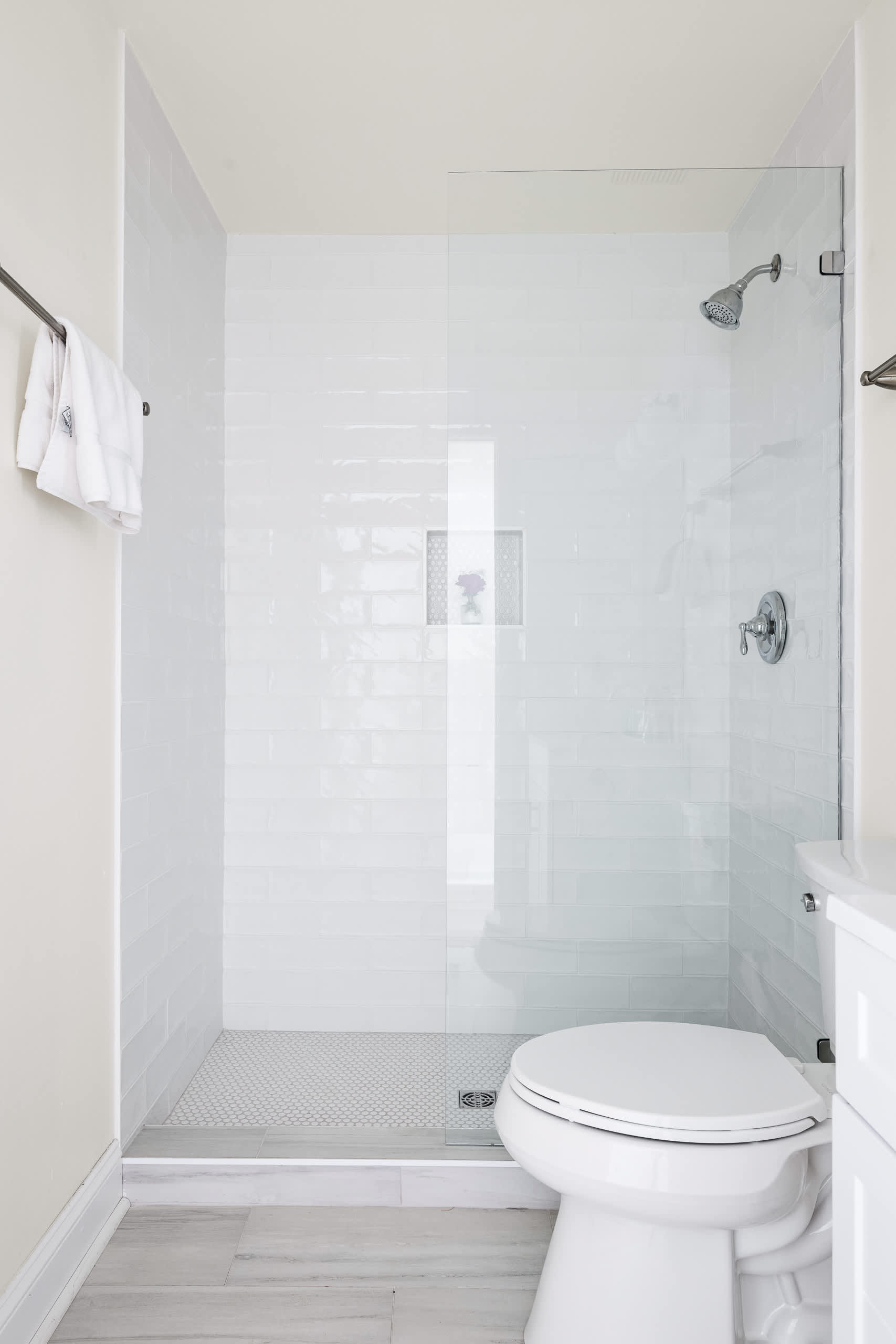 Bathroom #1: Walk-in Shower