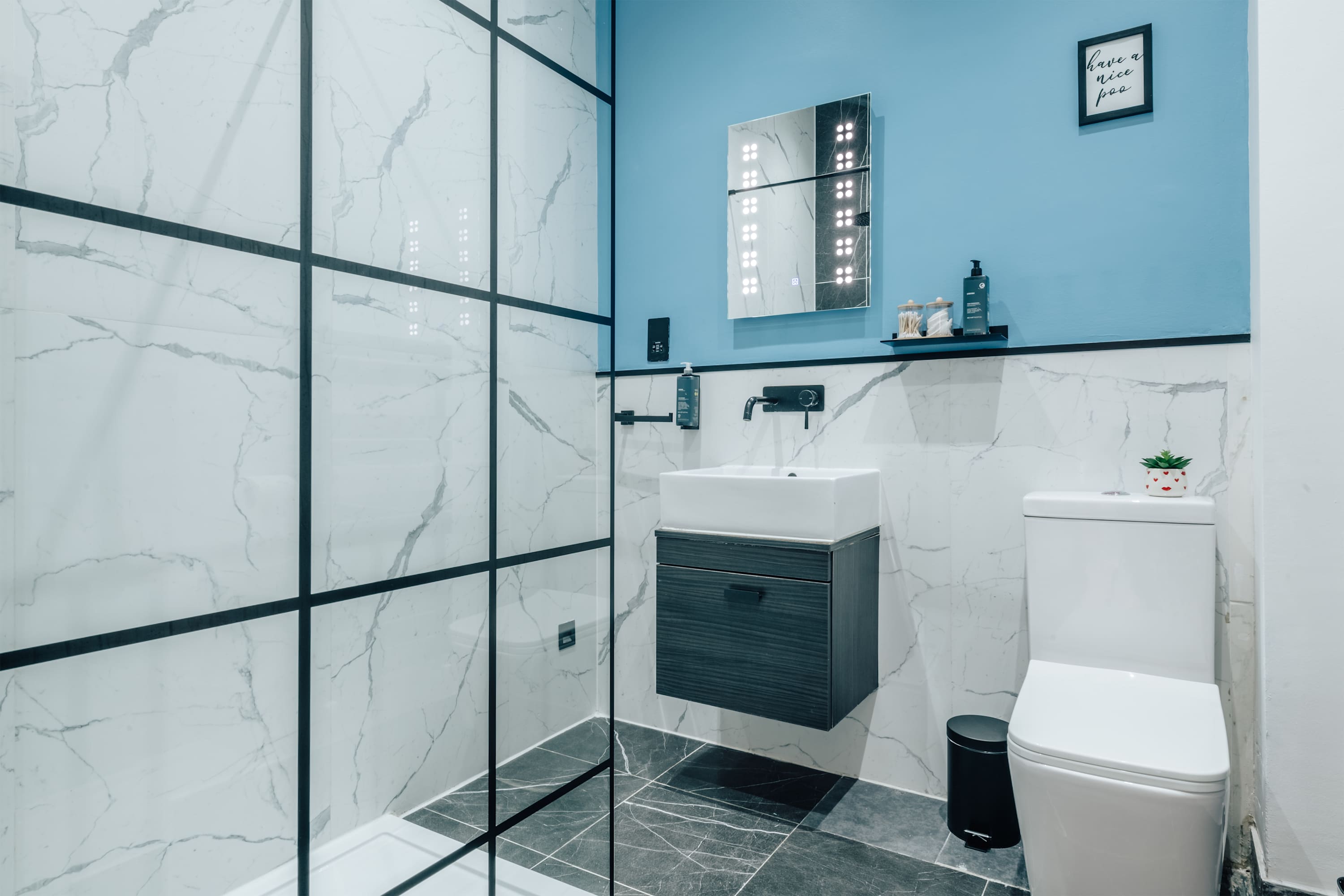 Studio 2 - Gorgeous studio in Earls Court! in Earls Court Road 207 SW5 9AN - Property image 20 - VivreStays