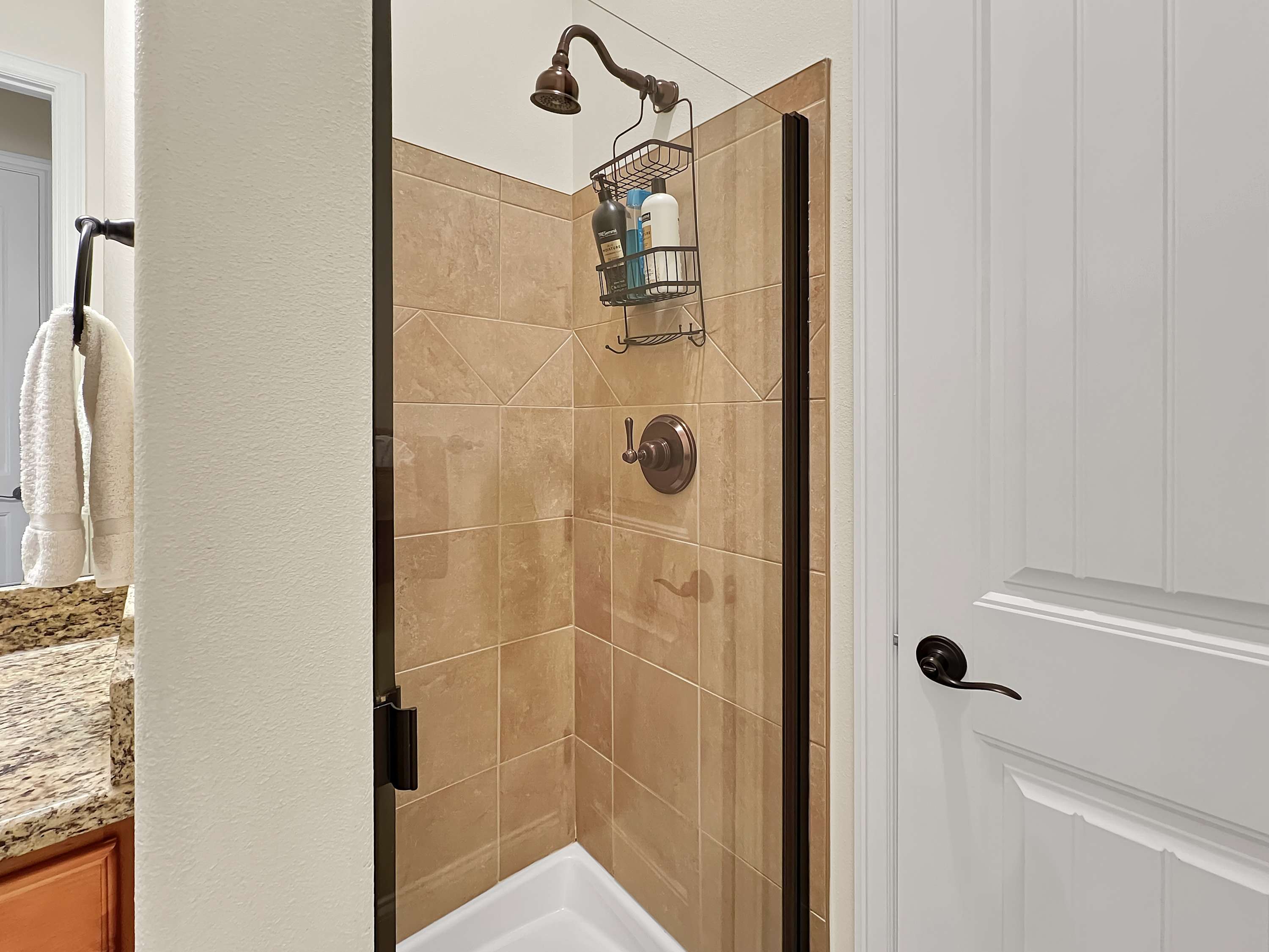 Gorgeous tile shower