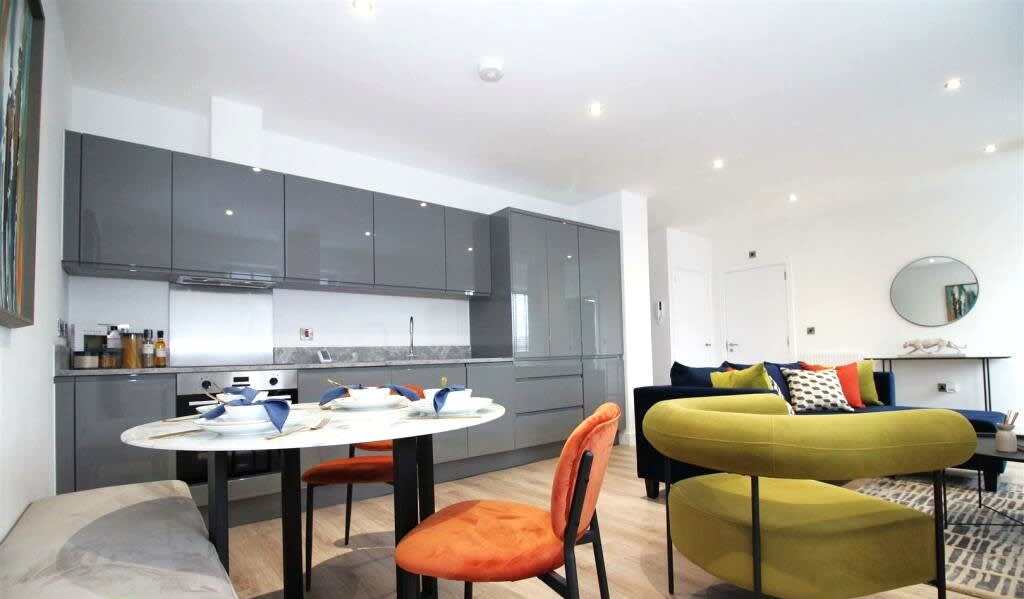 Sophisticated 2 Bedroom apartment in Solihull, NEC - Foto 1