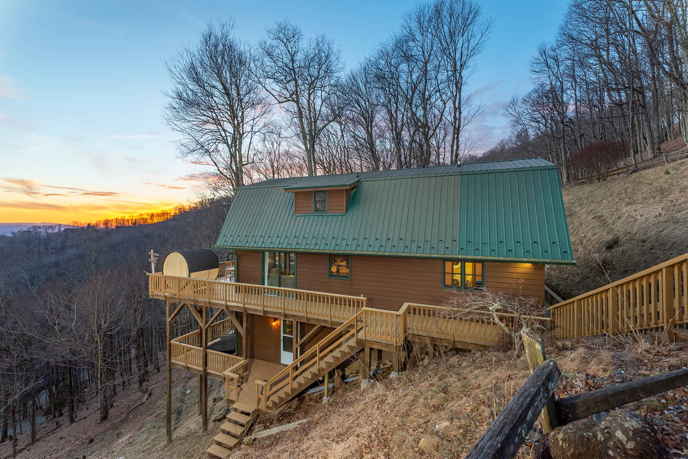 Amazing Mountain Views | Sauna | Hot Tub | Arcade — Mars Hill, NC — vacation rental