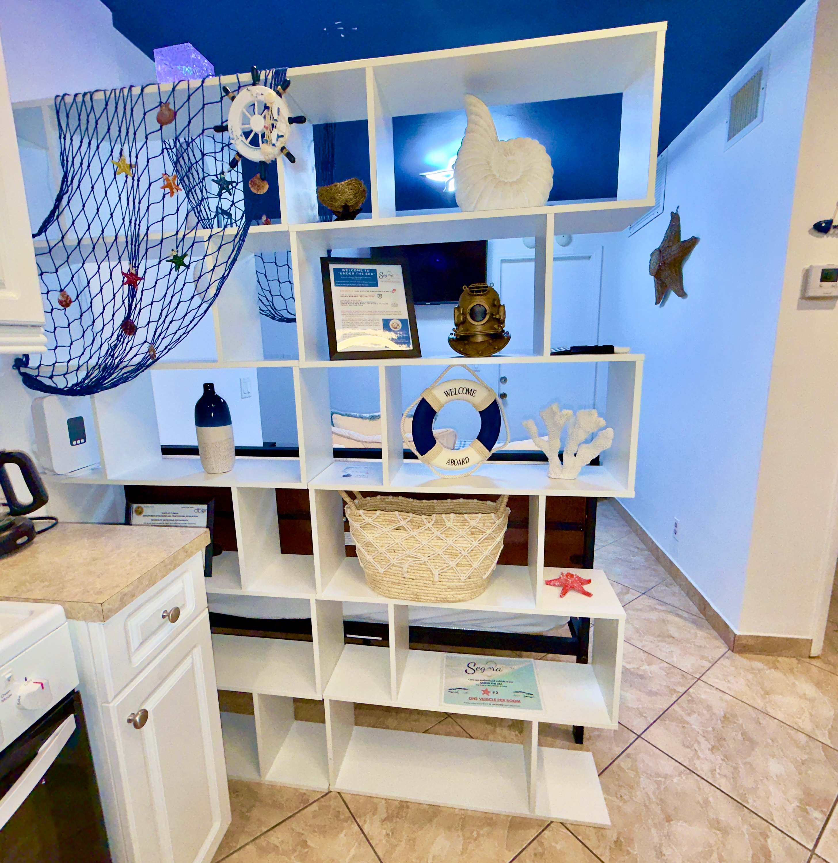 Under the Sea Studio | Beach Steps Away, free parking