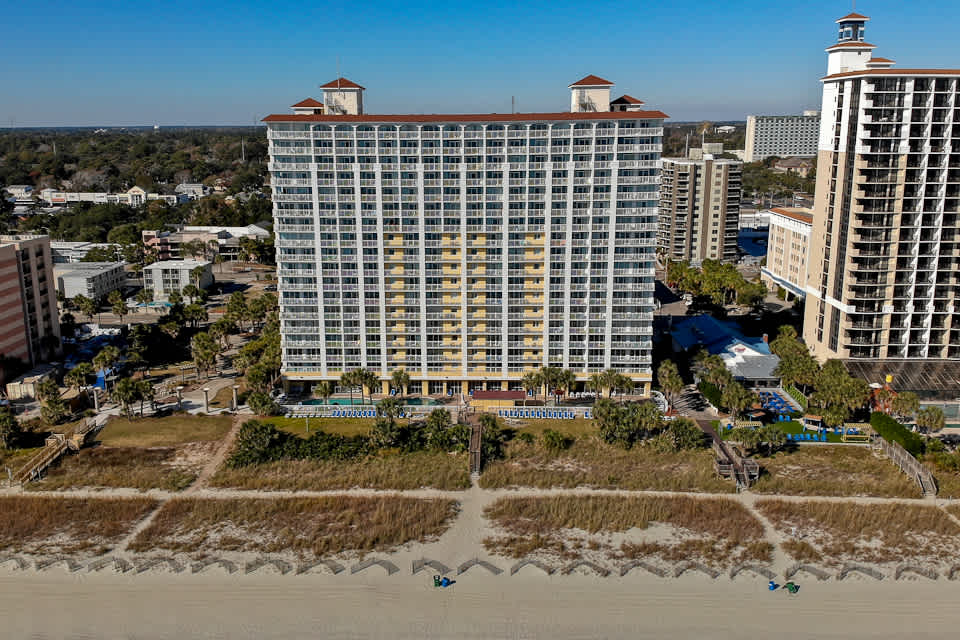 Oceanfront Escape Renovated Suite at Camelot | Photo 19