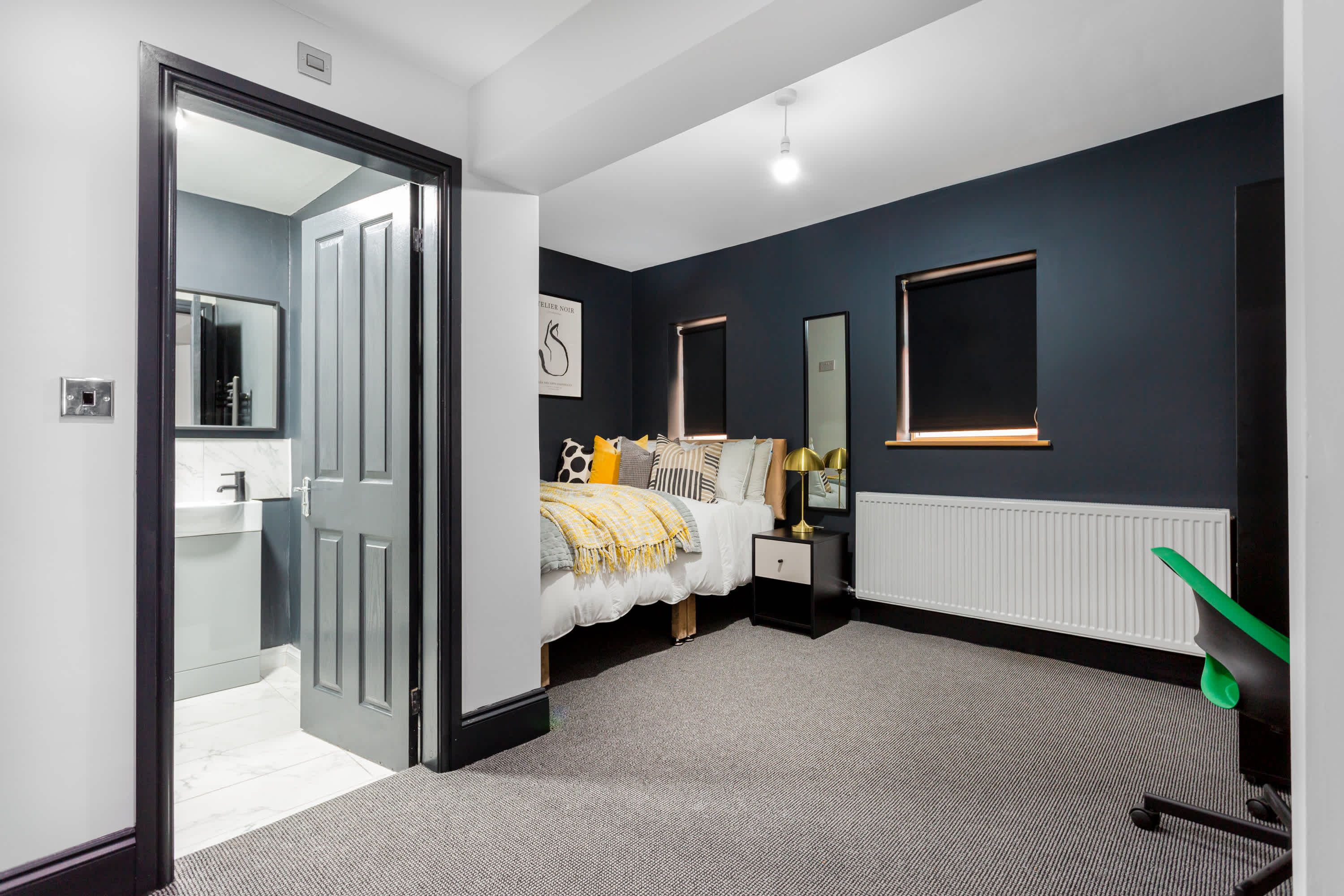 Ashton Luxury Getaway Sleeps 14 with 2  Free Parking Space in Church Street 18 OL6 6XE - Property image 39 - VivreStays