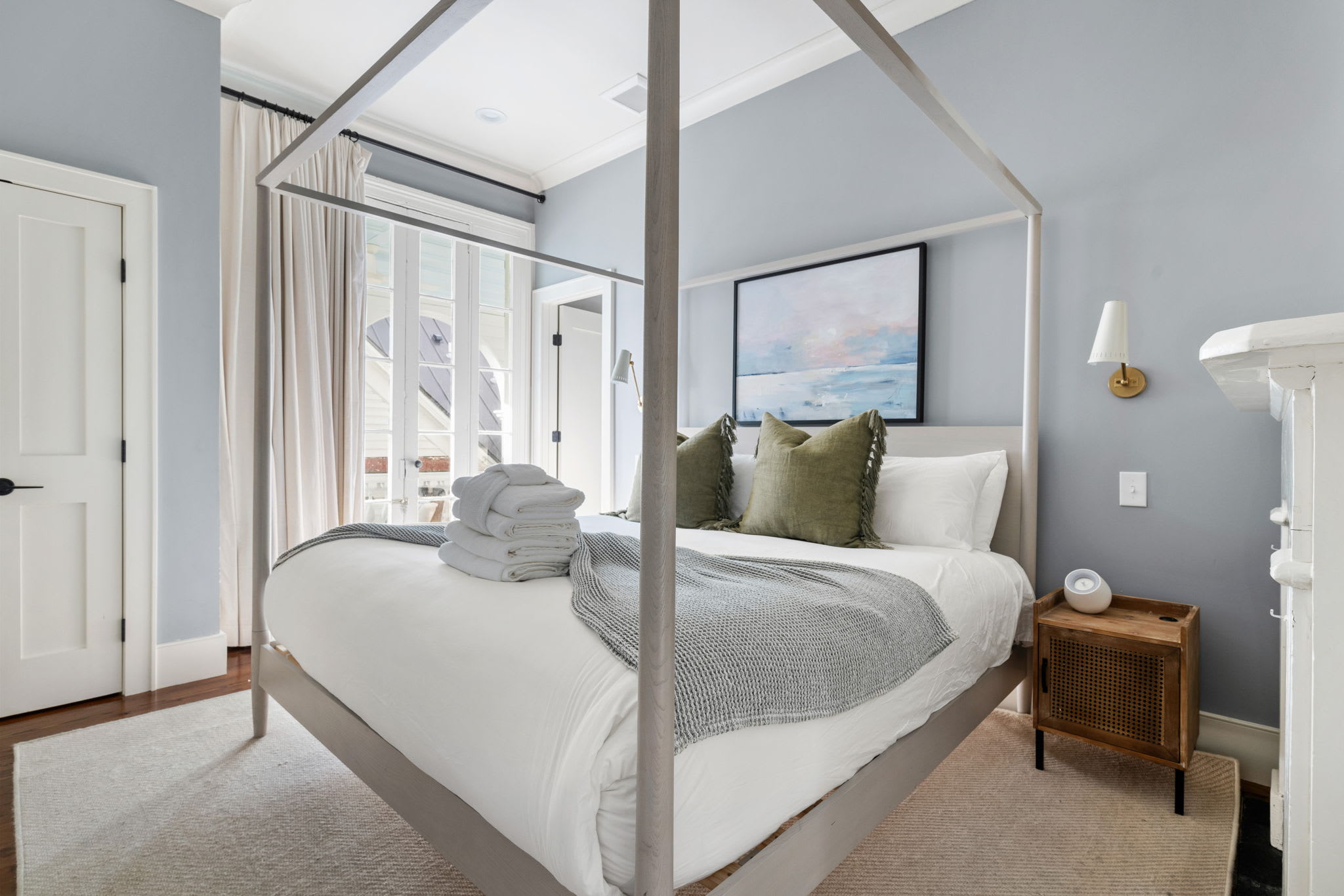 Downtown|3 Beds|Luxury Rental — Charleston, SC — vacation rental