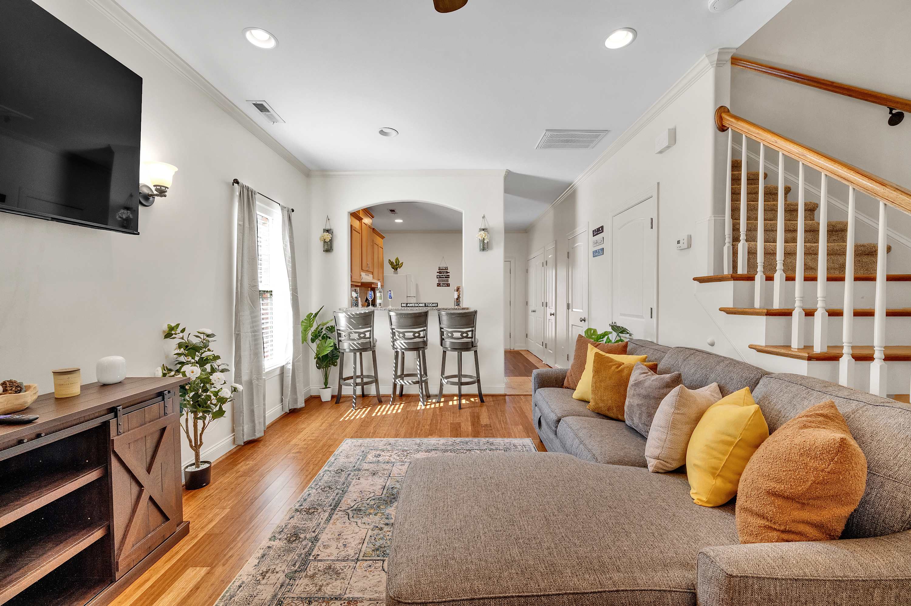2BR Townhome | King Bed | Pets OK | Concord NC ā Concord, NC ā vacation rental