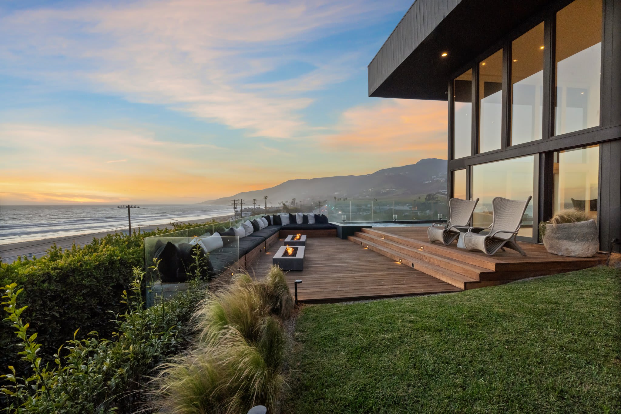 The perfect blend of lush greenery and sophisticated comfort.