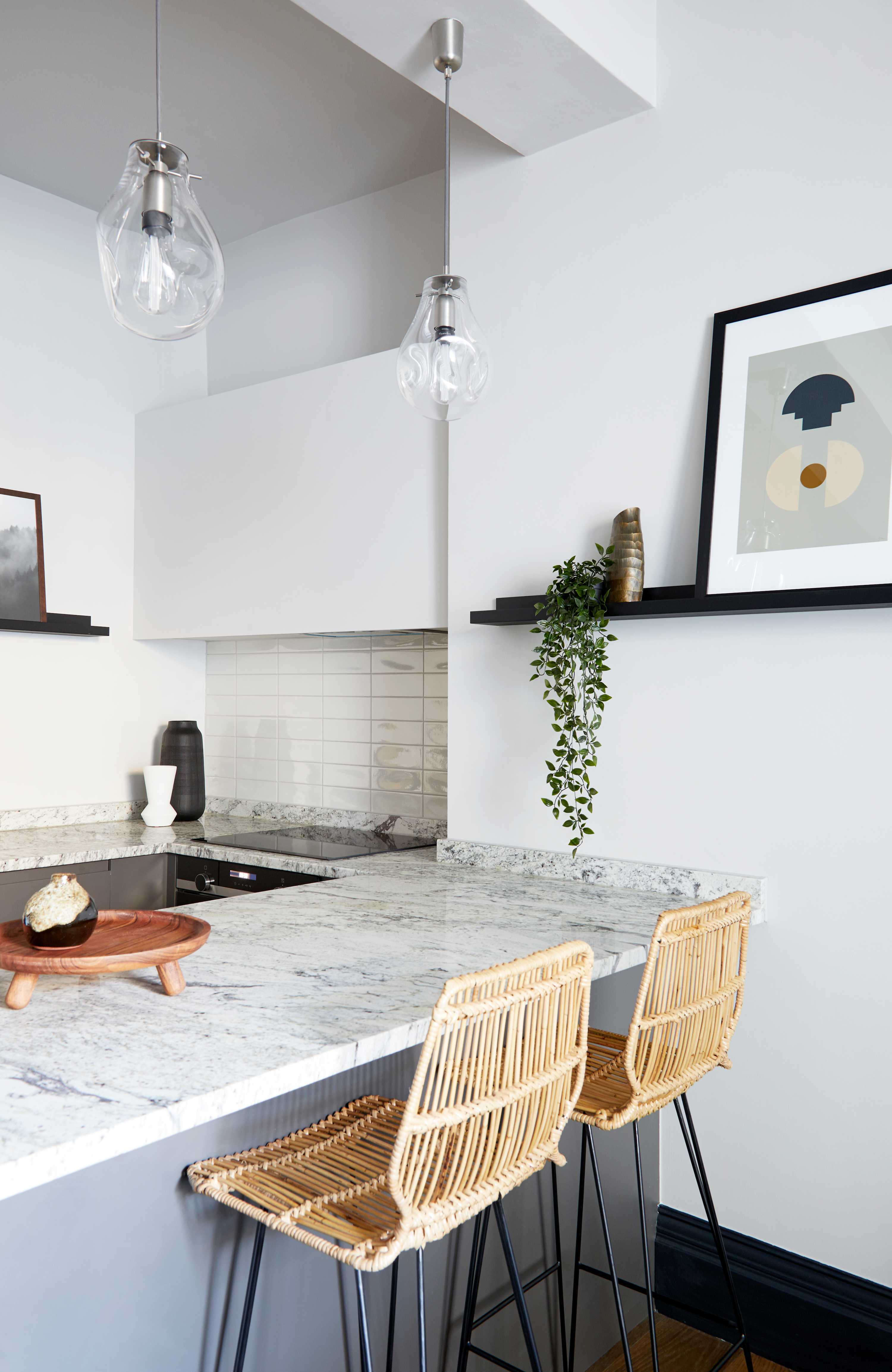Contemporary Apartment - minutes from Angel Tube in 388 City Road EC1V 2QA - Property image 4 - VivreStays