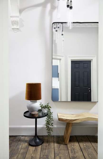 Stylish Apartment minutes from Angel Tube in 388 City Road EC1V 2QA - Property image 17 - VivreStays