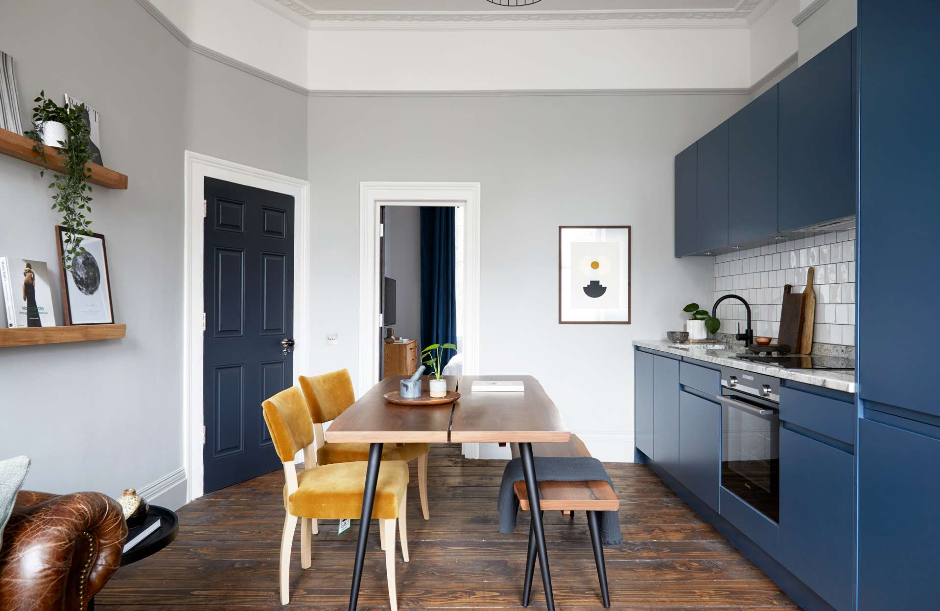 Stylish Apartment minutes from Angel Tube in 388 City Road EC1V 2QA - Property image 3 - VivreStays