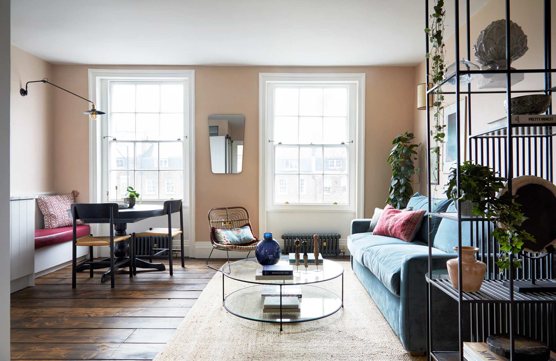 Luxurious Apartment - minutes from Angel Tube St. serviced apartment - UK - VivreStays