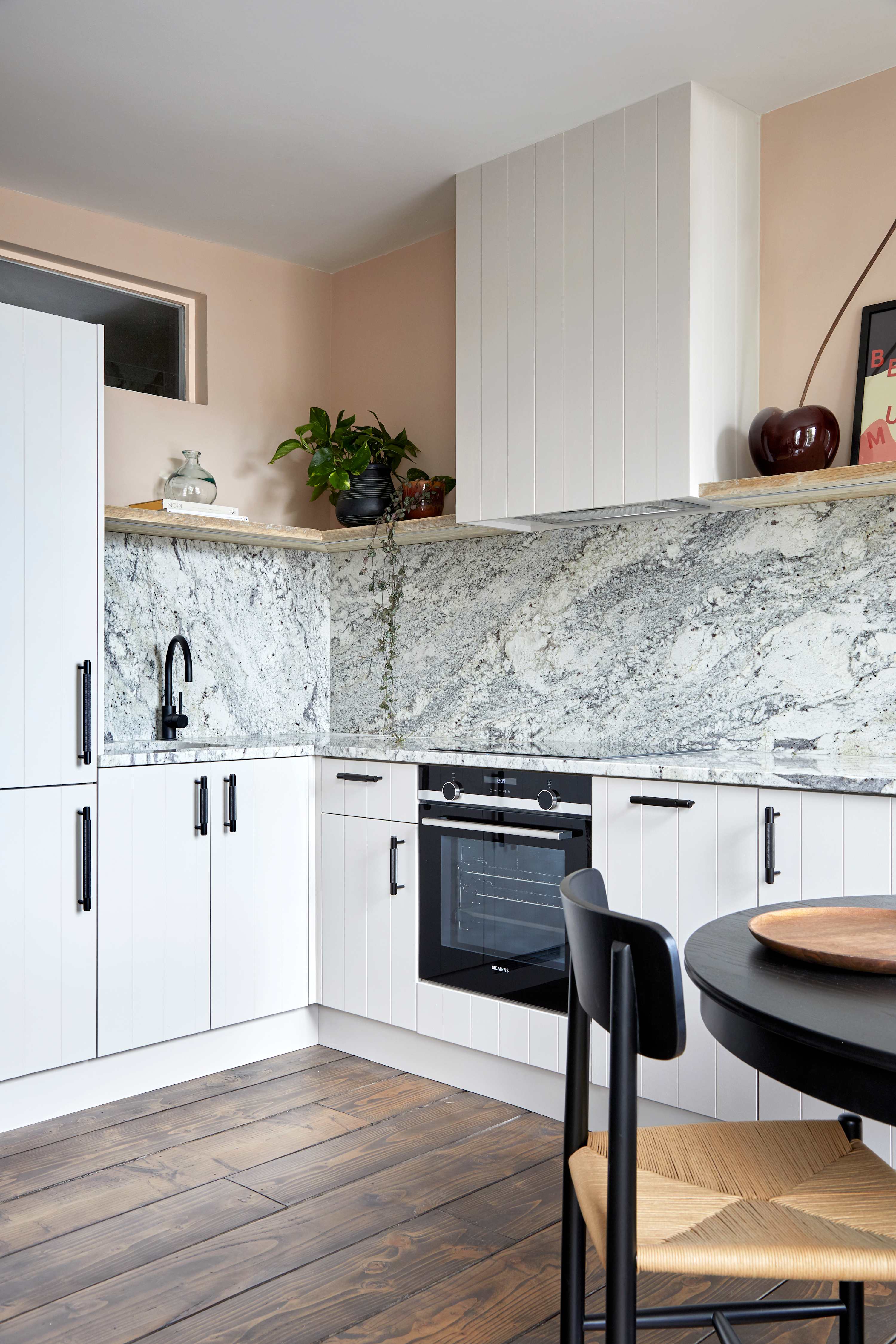 Luxurious Apartment - minutes from Angel Tube St. in 388 City Road EC1V 2QA - Property image 7 - VivreStays