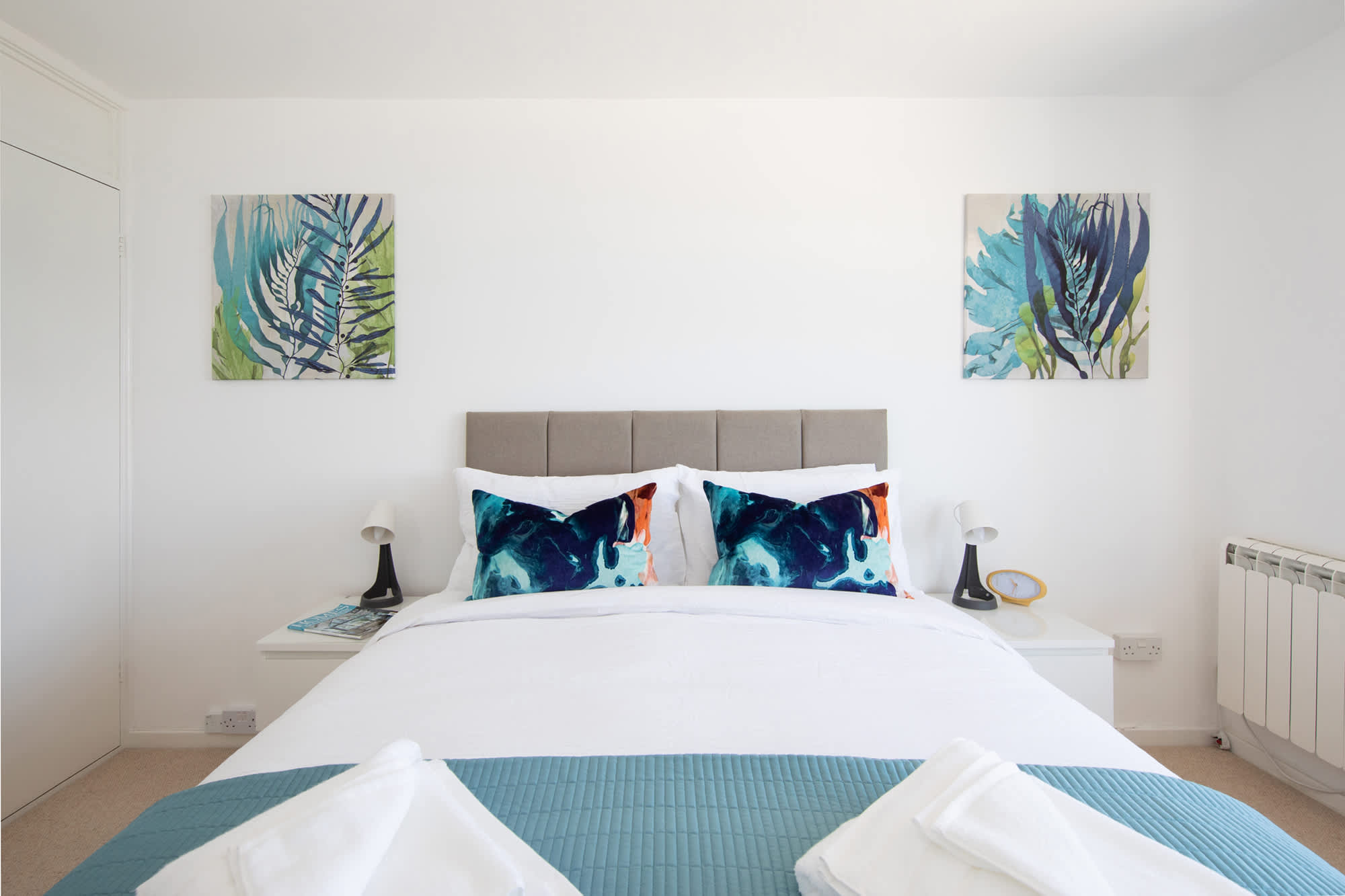 Seaside theme and colours are present throughout the apartment