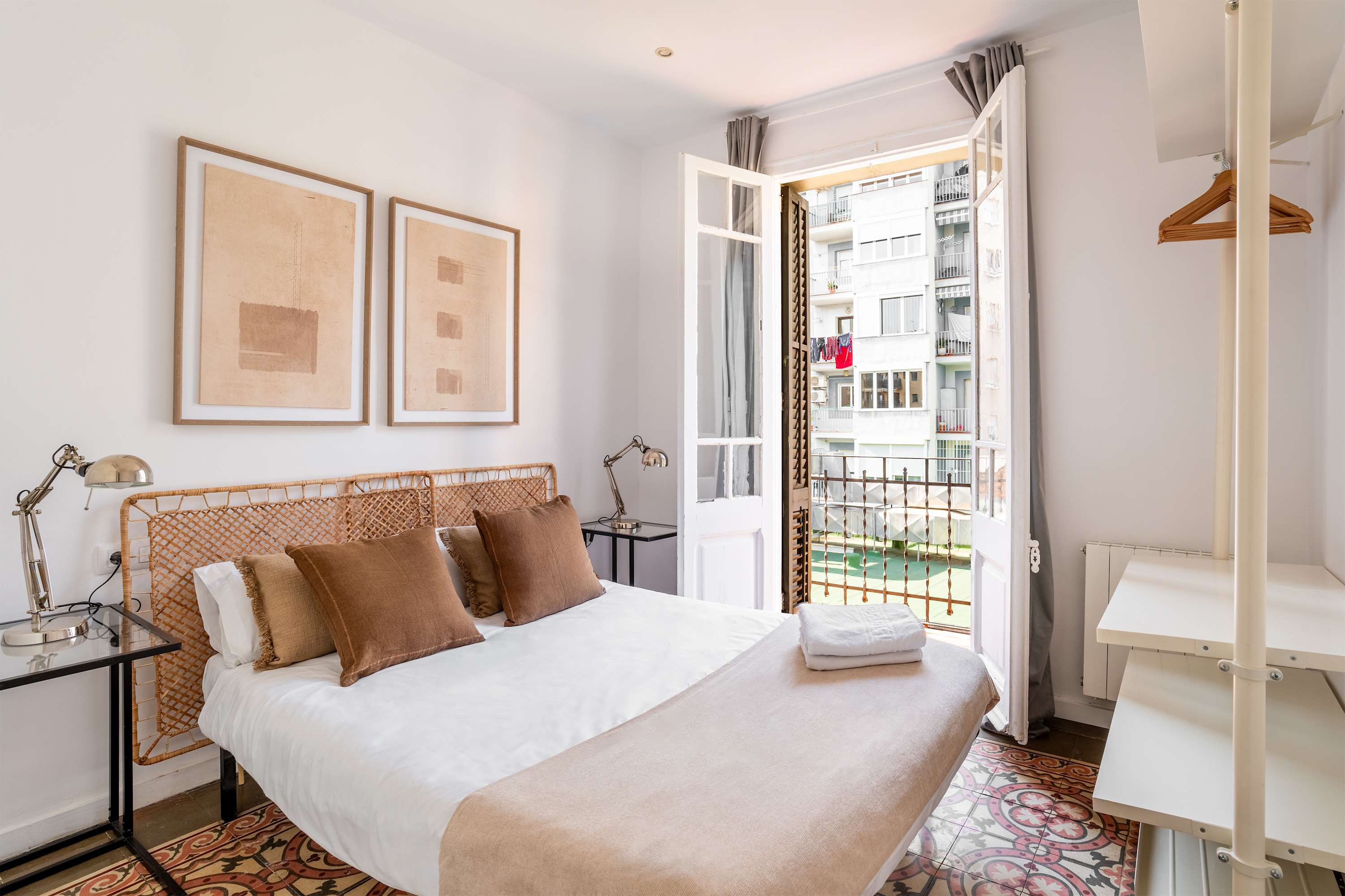 Charming Catalan Home in Sagrada Familia! β Barcelona, Catalunya β vacation rental