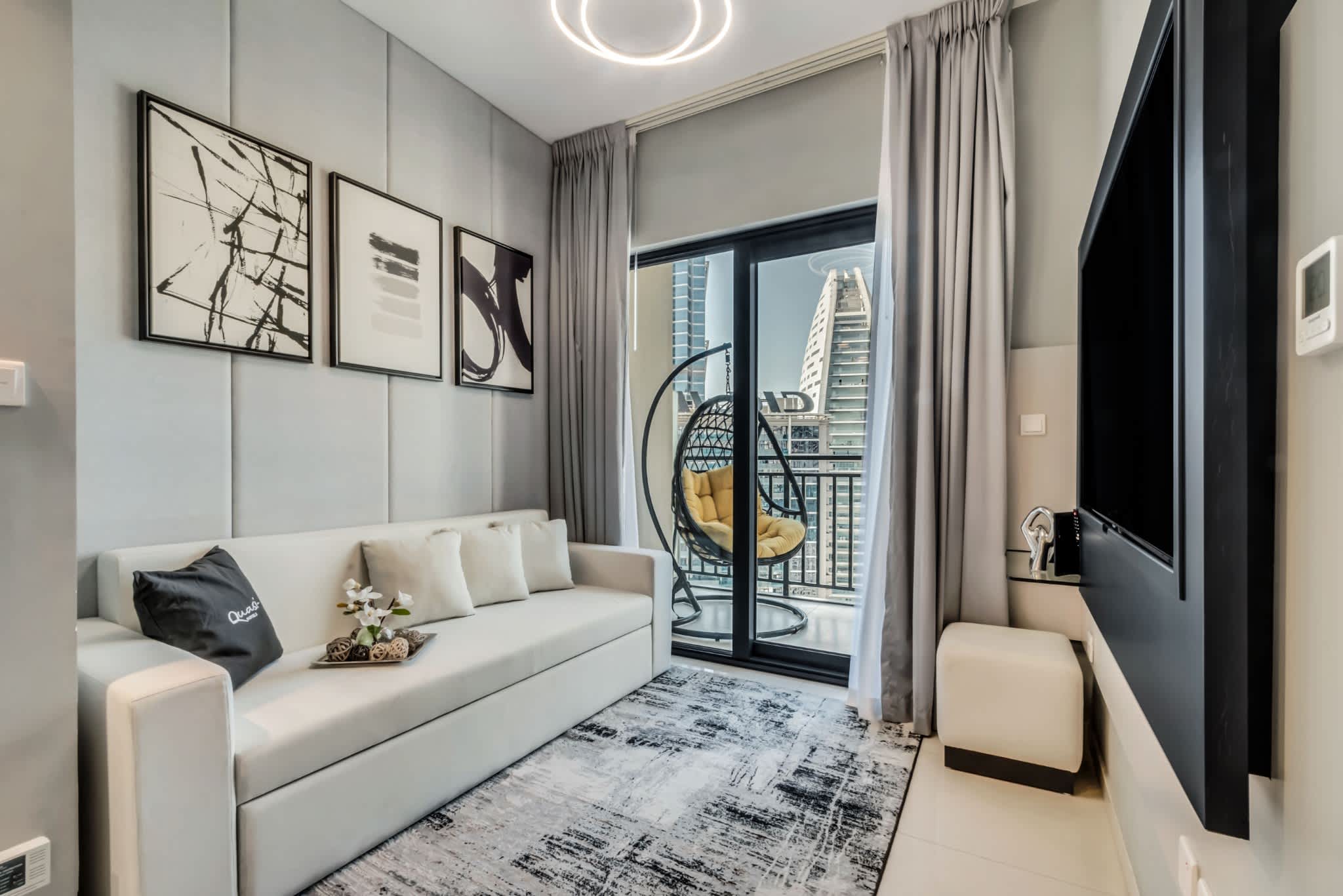 Quasi-Homes | Dubai Zada king bed, pool & gym · 3