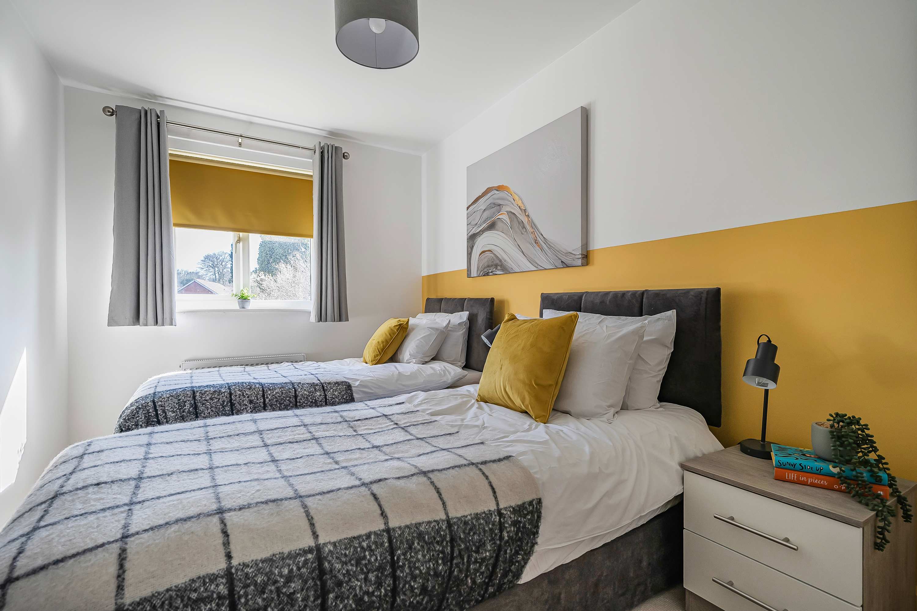 View Stylish 2BR Apartment near MCR Airport in Lovett Walk 1 M22 4LB Stylish 2BR Apartment near MCR Airport in Lovett Walk 1 M22 4LB - Property image 5 - VivreStays