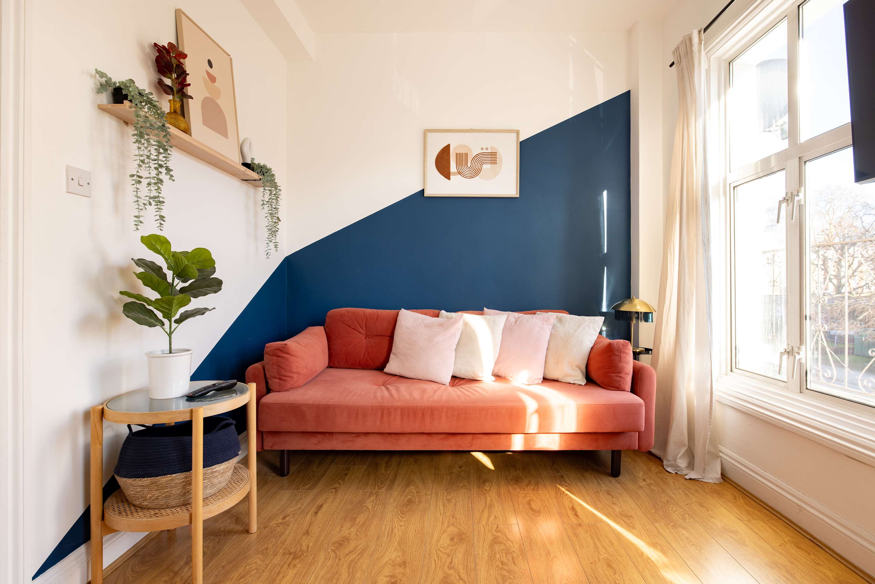 1 Bedroom Flat - Shepherds Bush serviced apartment - UK - VivreStays
