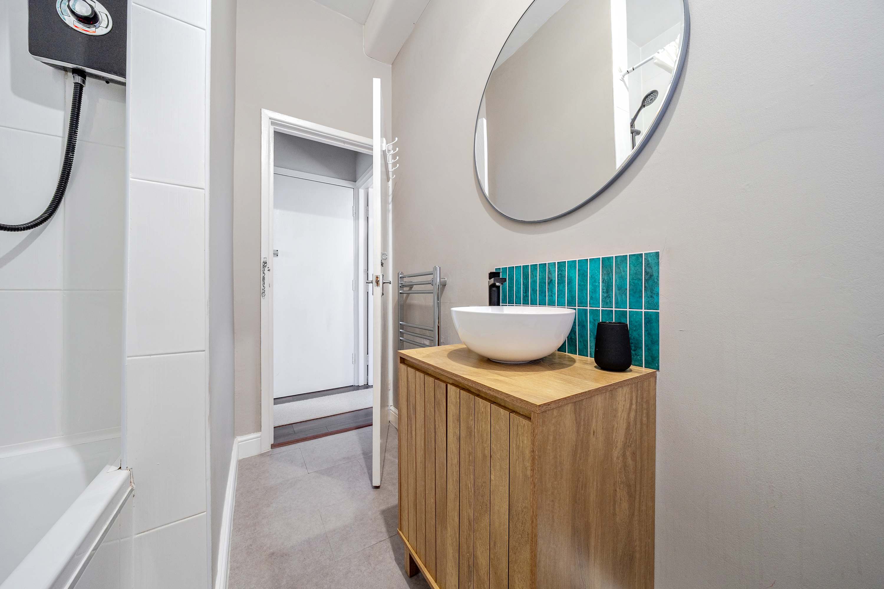 Cosy Apartment in Stunning Didsbury in Clyde Road 61 M20 2WW - Property image 10 - VivreStays