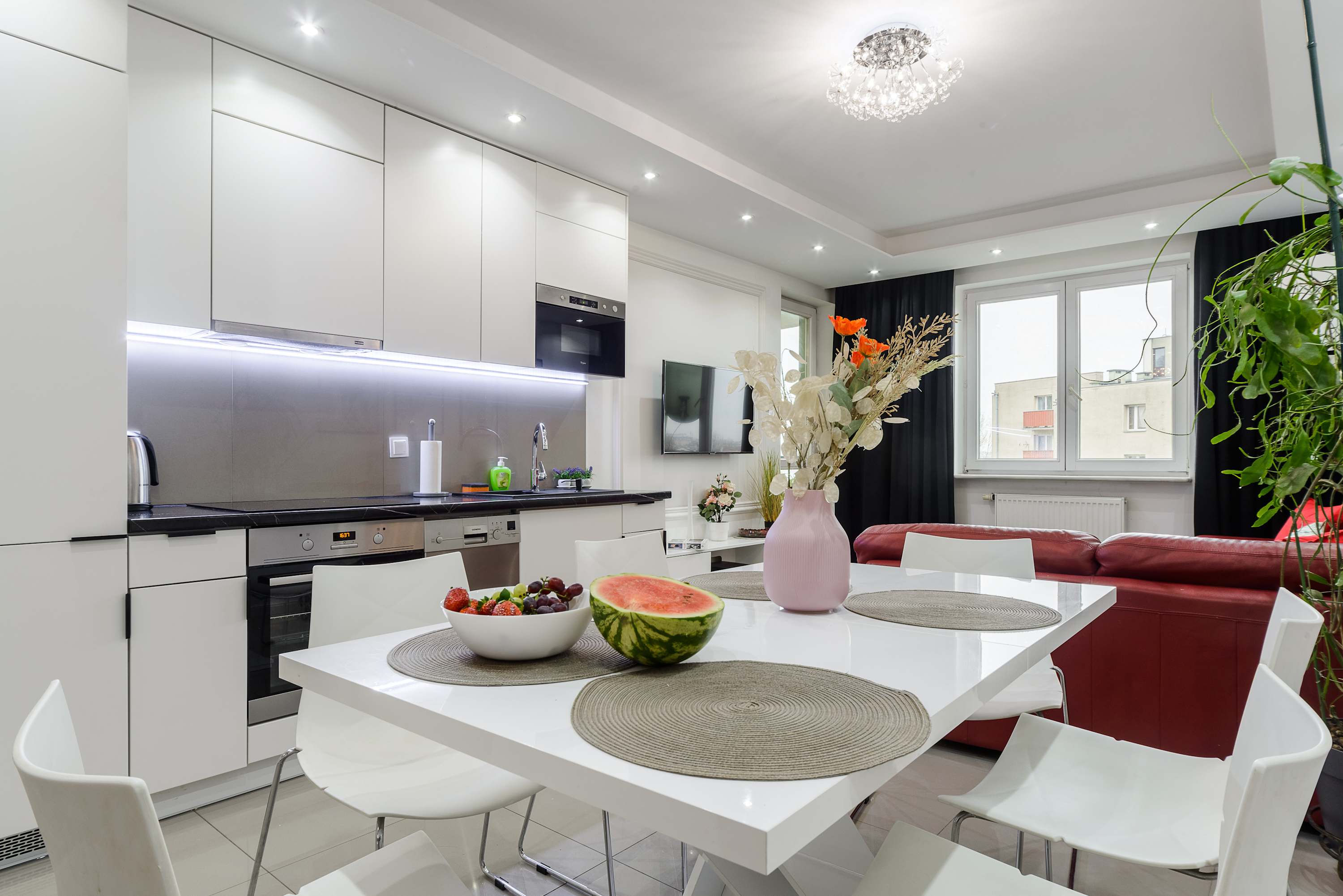 Lumina spacious apart with 3 bedrooms