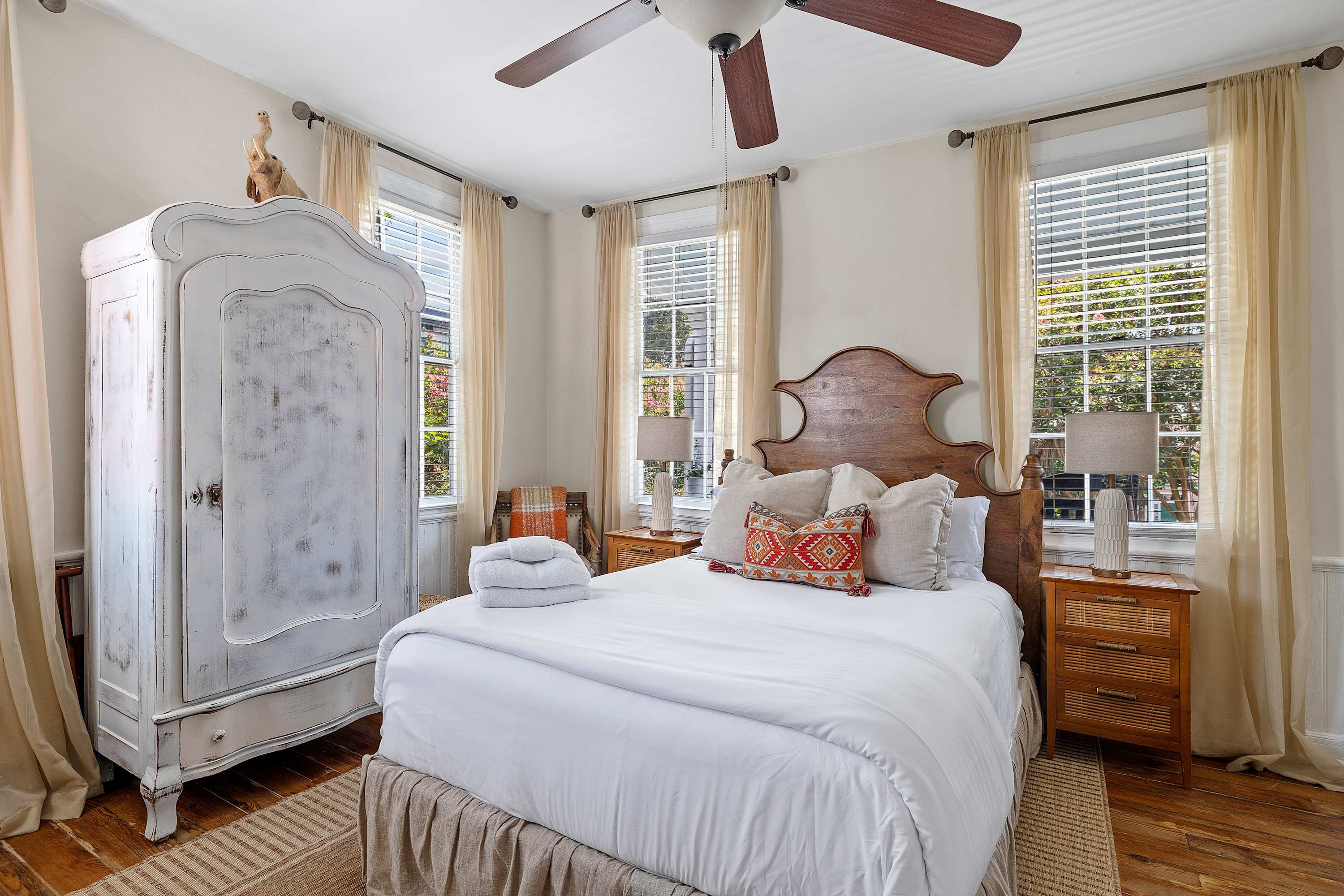 Welcome to the Coming Street Charmer. This spacious 4 bedroom 5 bath house is located just one short block to the famous King Street! Walk just about anywhere you would like from this amazing location! 
