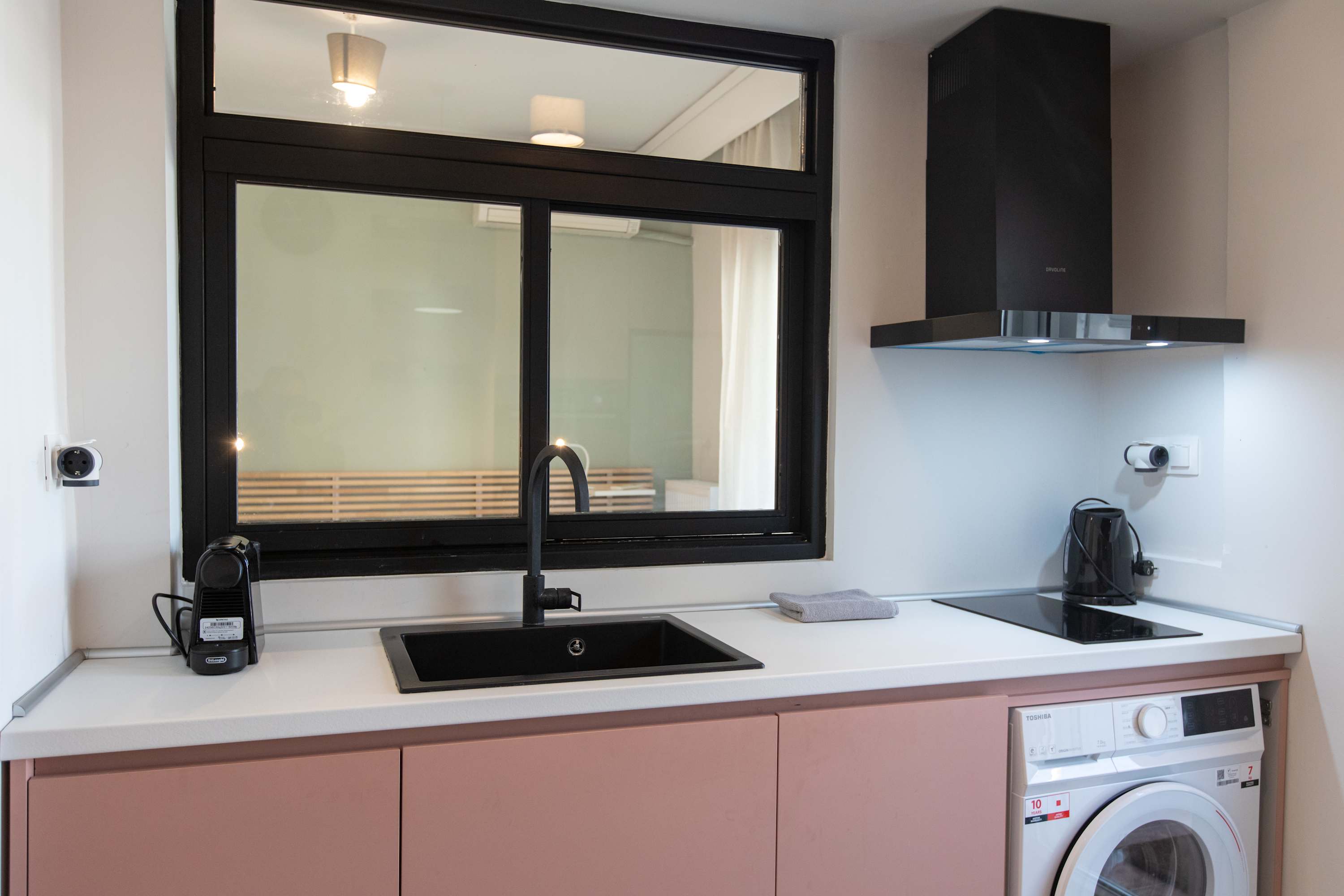 New Cozy Apt with Balcony close to Analipsi Metro in Thessaloniki — photo 3