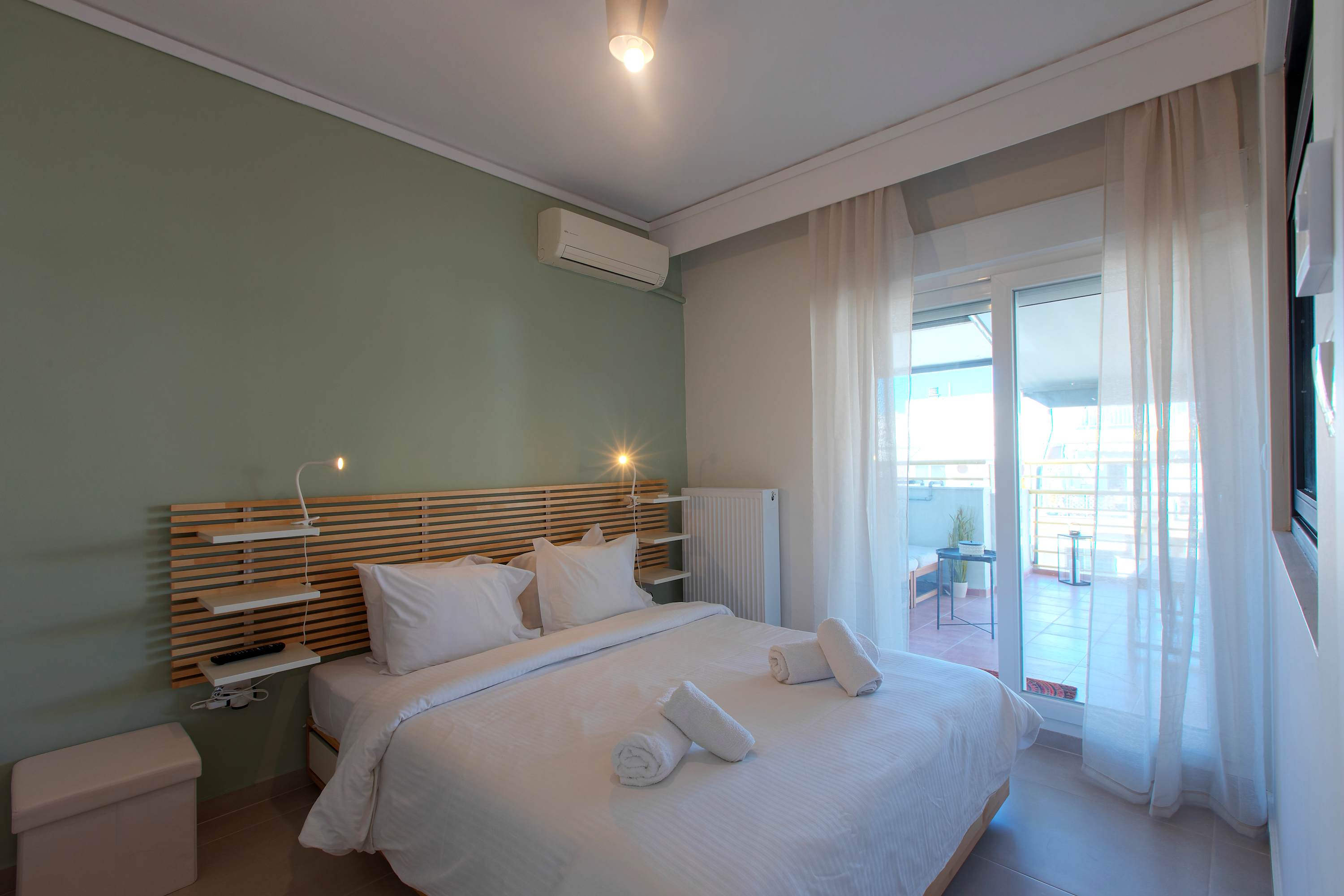 New Cozy Apt with Balcony close to Analipsi Metro — holiday rental in Thessaloniki