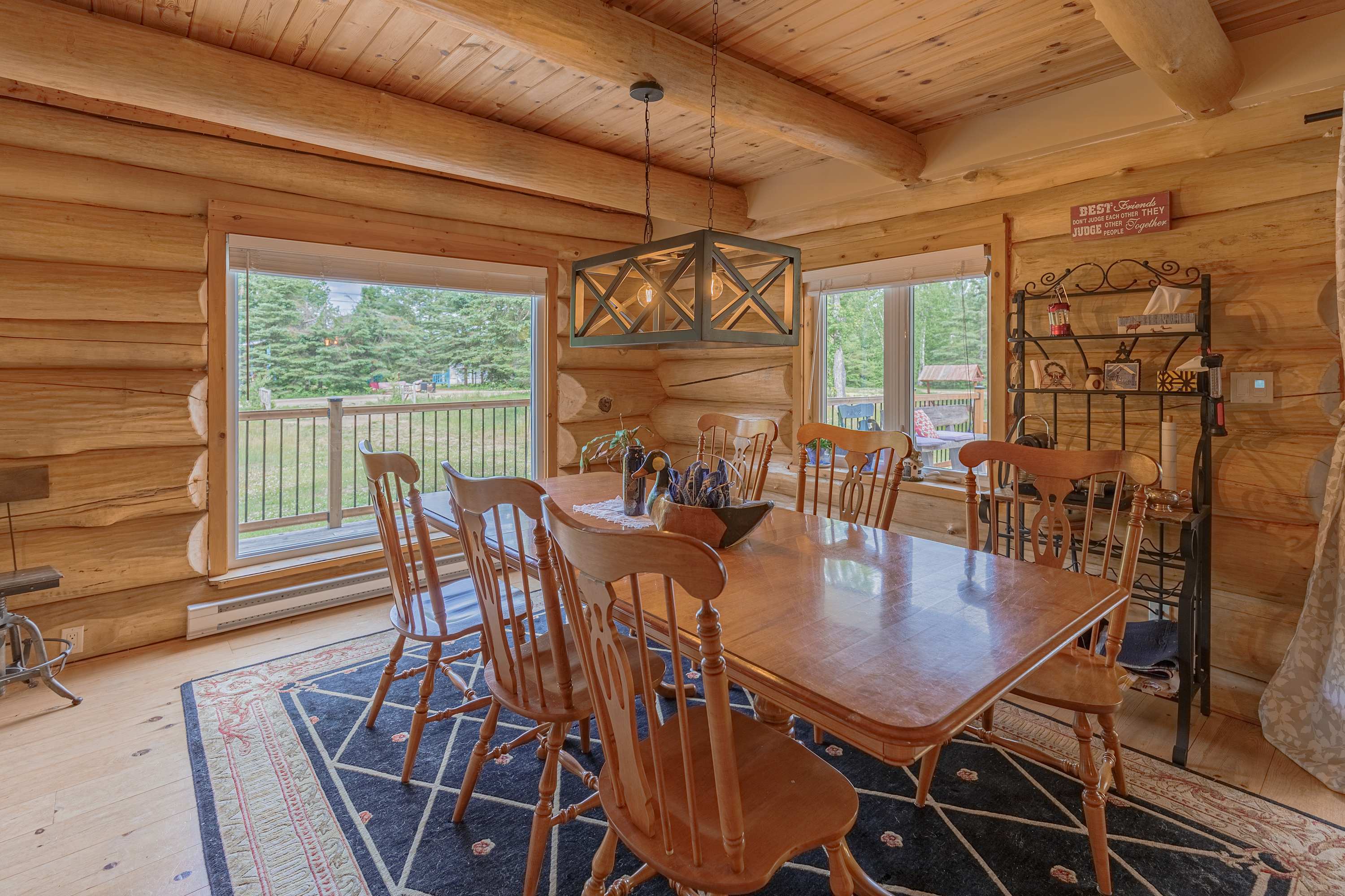 Relaxing Lakeside Getaway with Sauna & Hot Tub 4