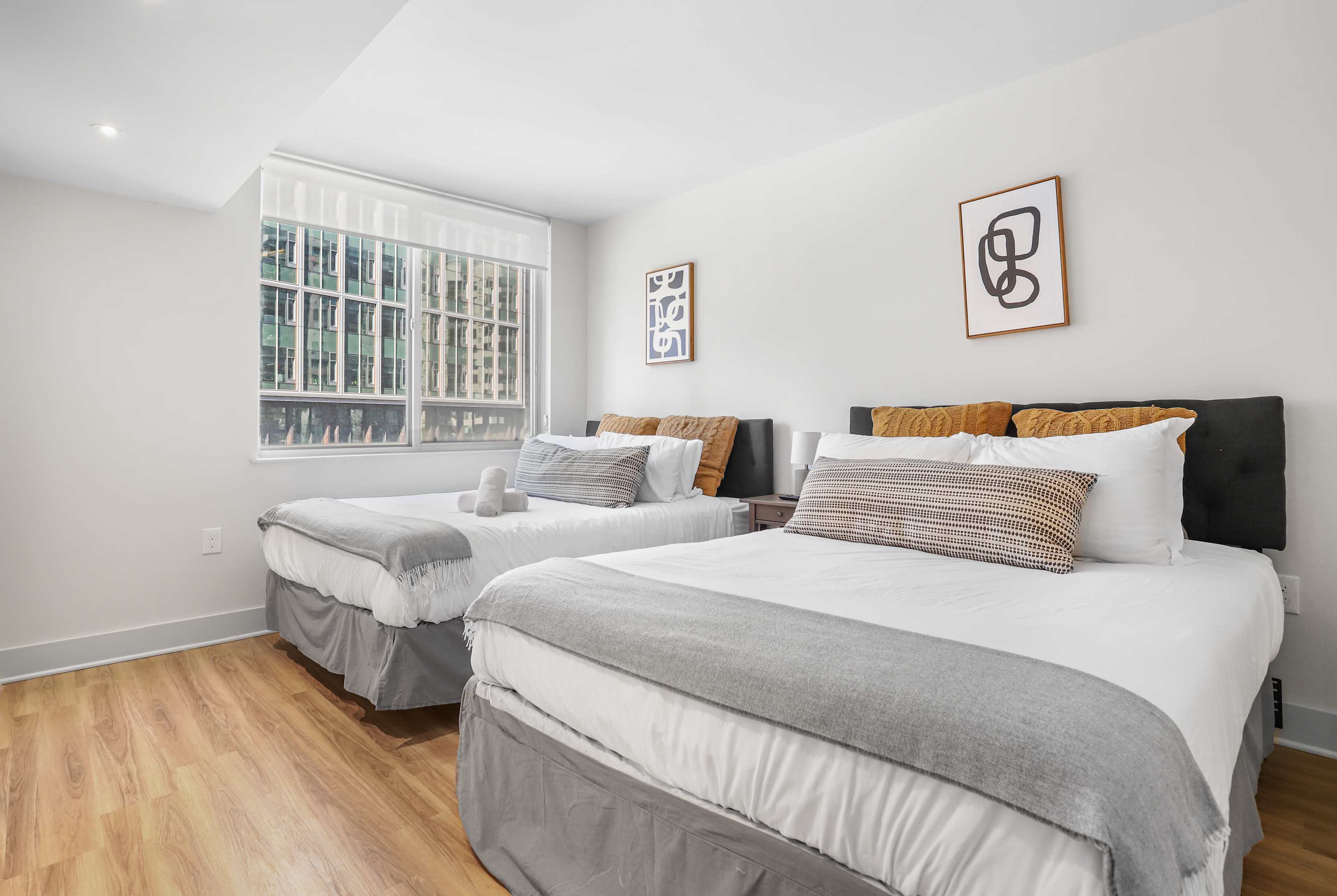 Modern Arlington Apt | Steps from Metro