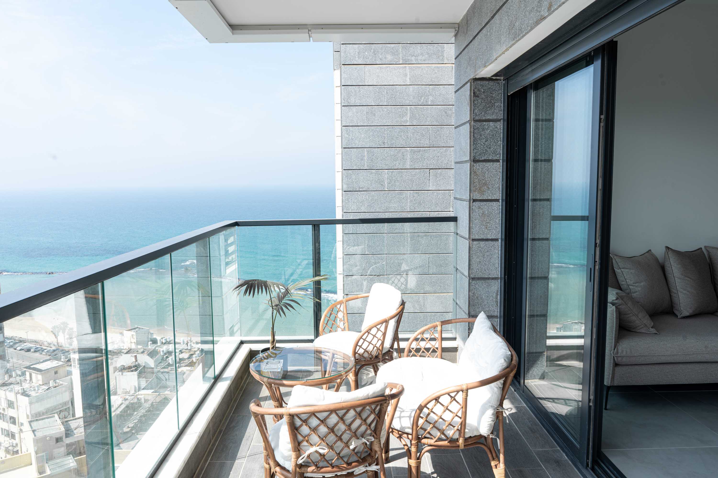 Luxury Tower 4BR β Panoramic Sea Views | Mamad β Bat Yam, Center District β vacation rental