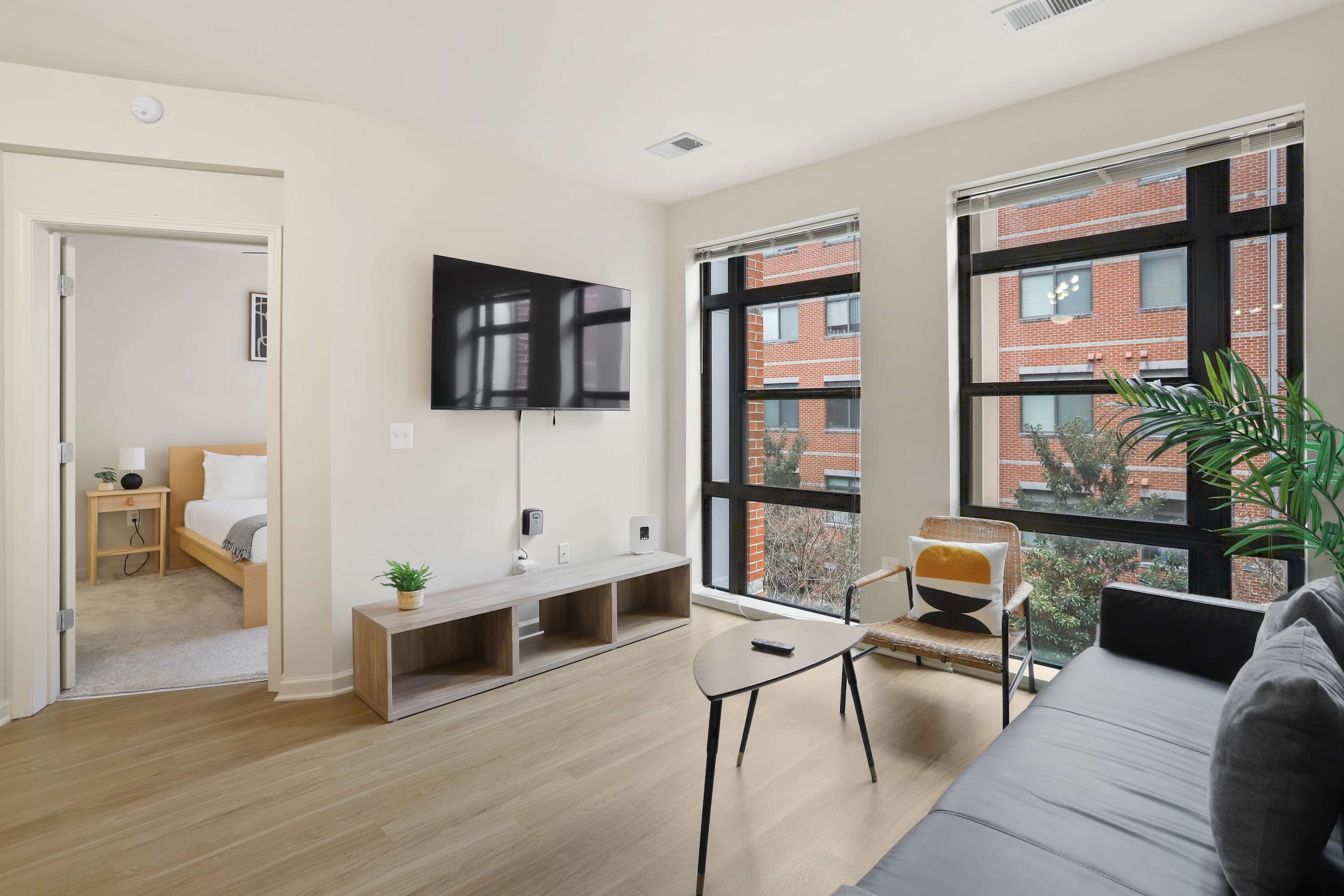 Spacious Apt Near D.C. + Gym & Great Location