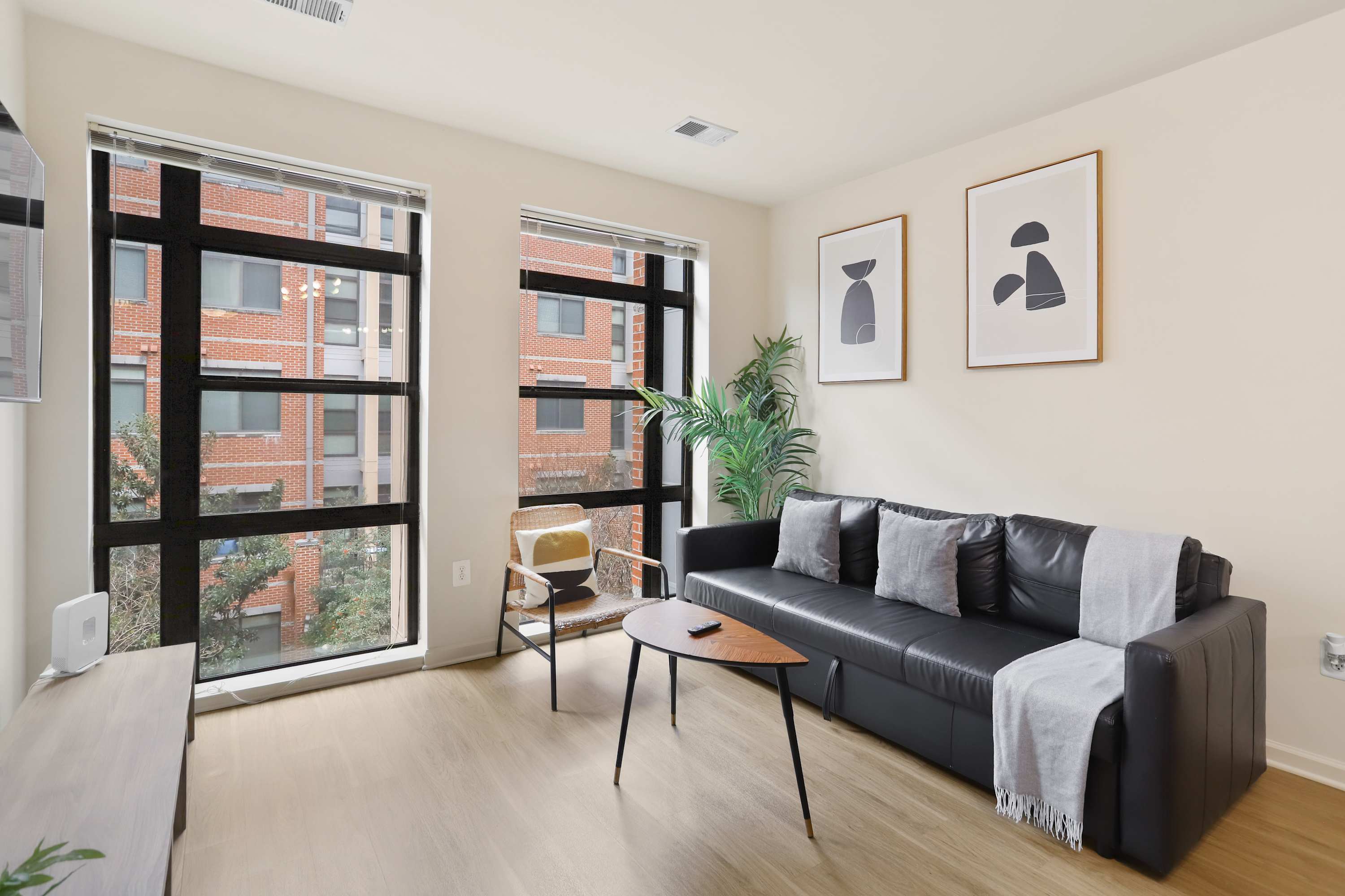Spacious Apt Near D.C. + Gym & Great Location