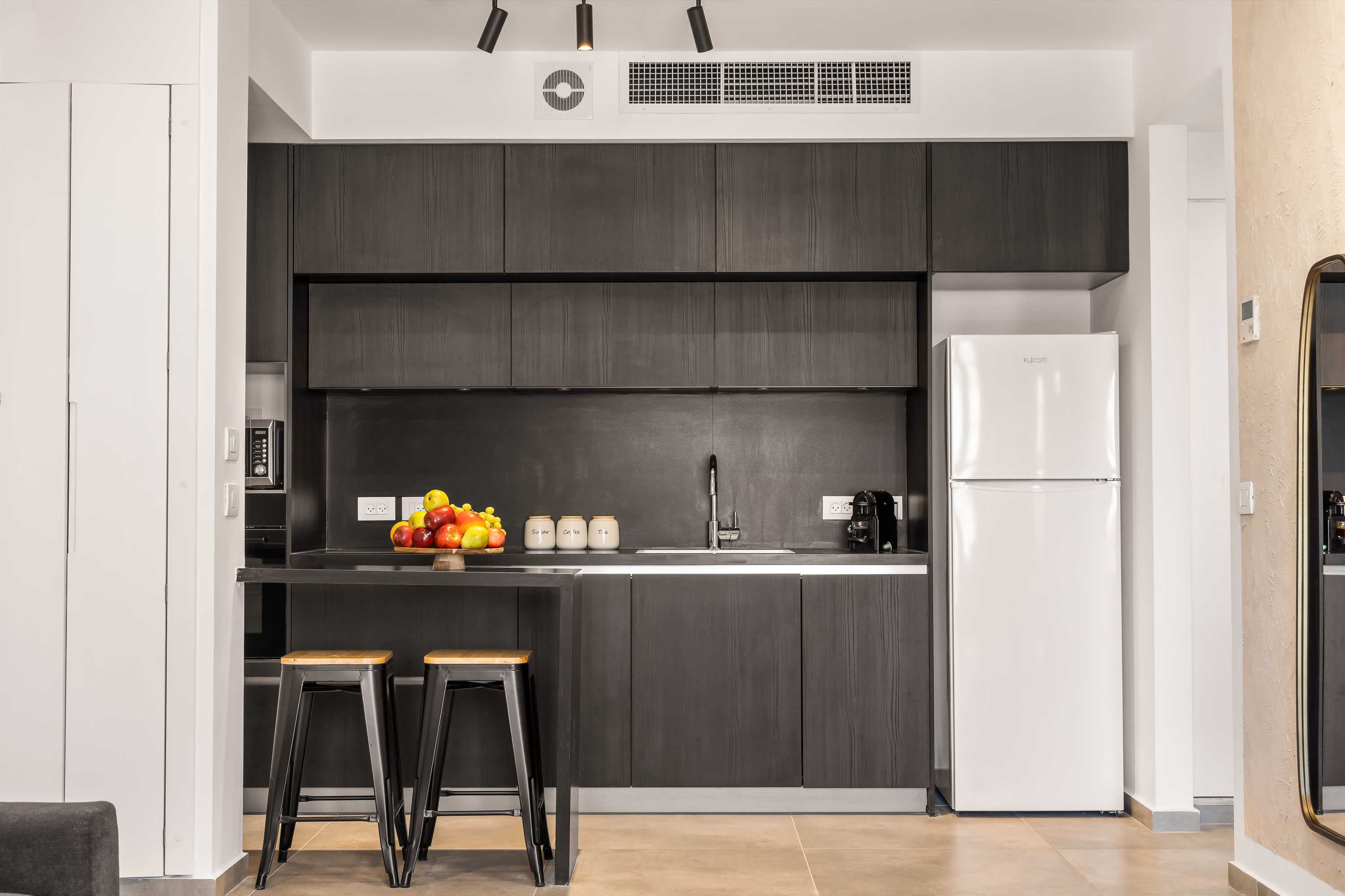 1 Bedroom in Savyon View Tower, Unit SW8 – City Center Jerusalem photo 13