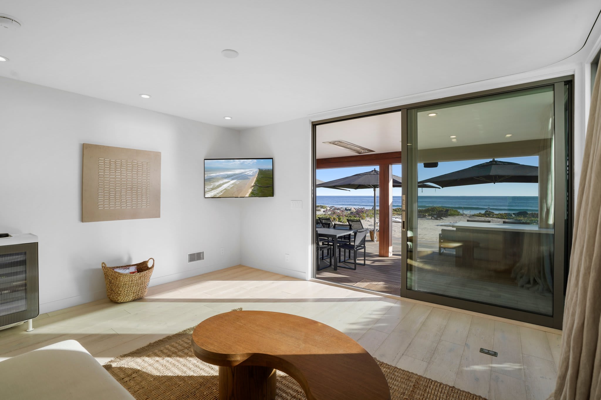 From movie nights to game time, this space has it all.