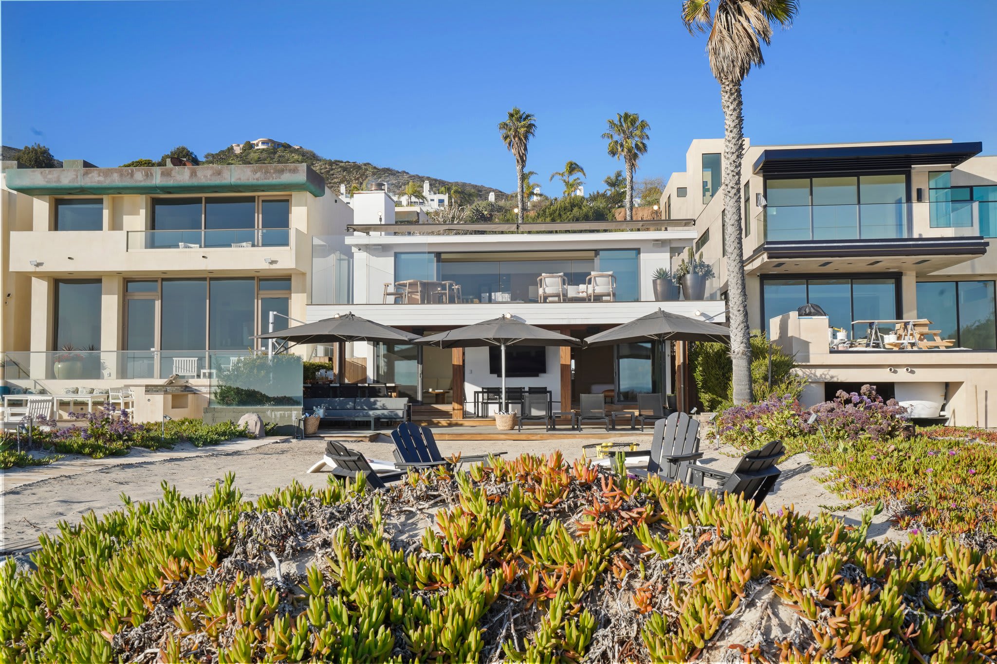 An oceanfront retreat designed for unforgettable moments.