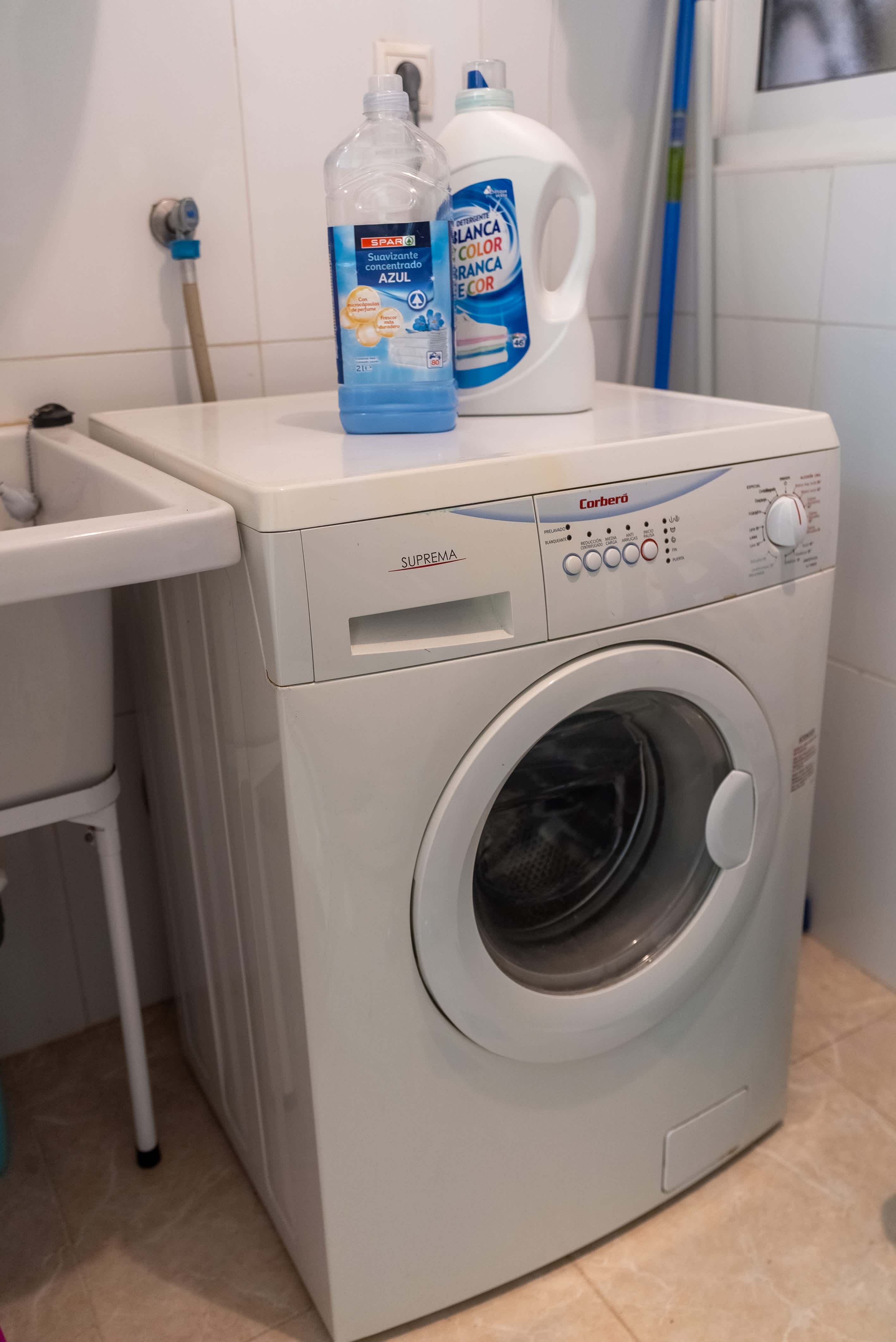 Avenida Tellerola 13, 03570 Villajoyosa, Spain