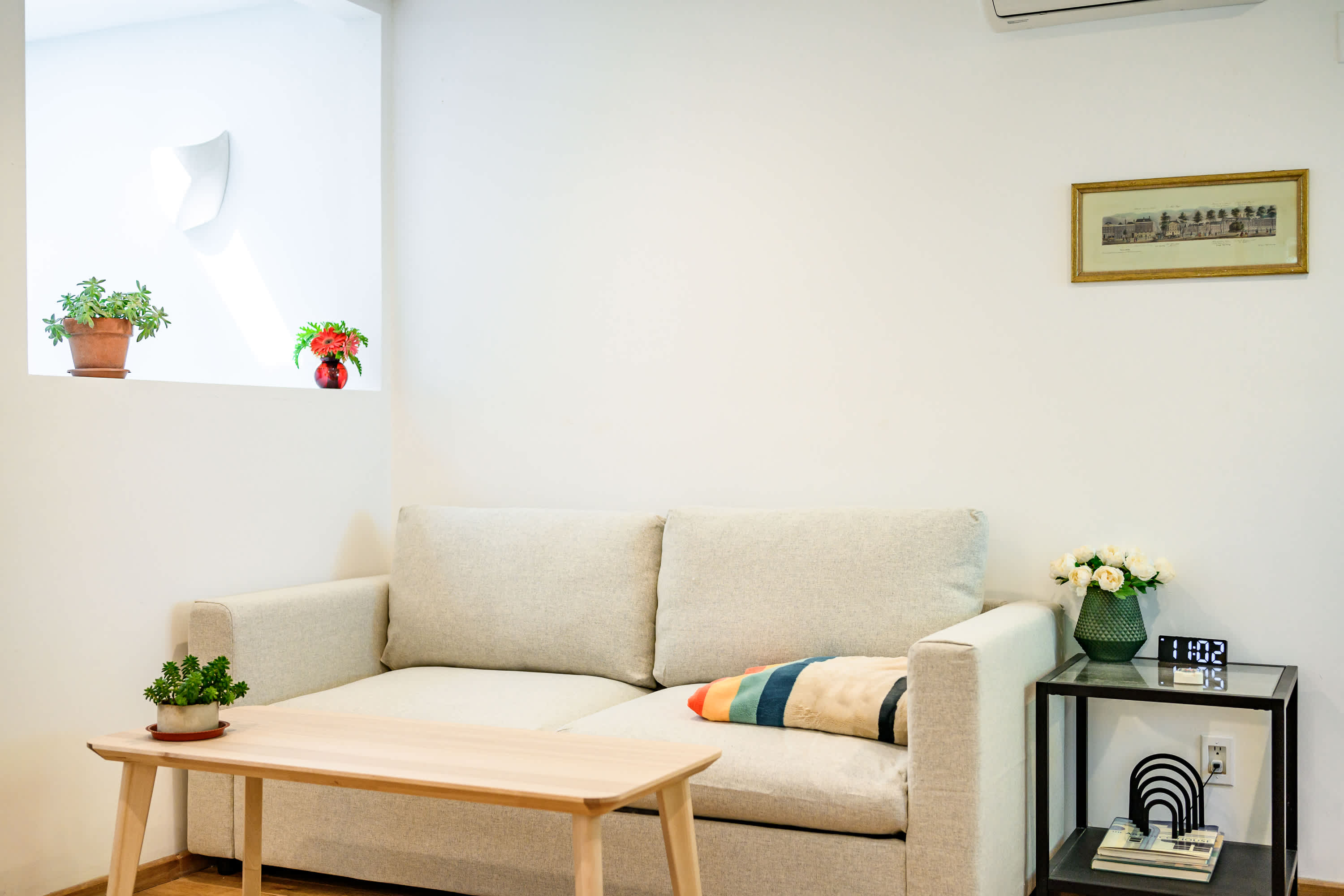 Los Angeles 1 BR Furnished Home photo 3