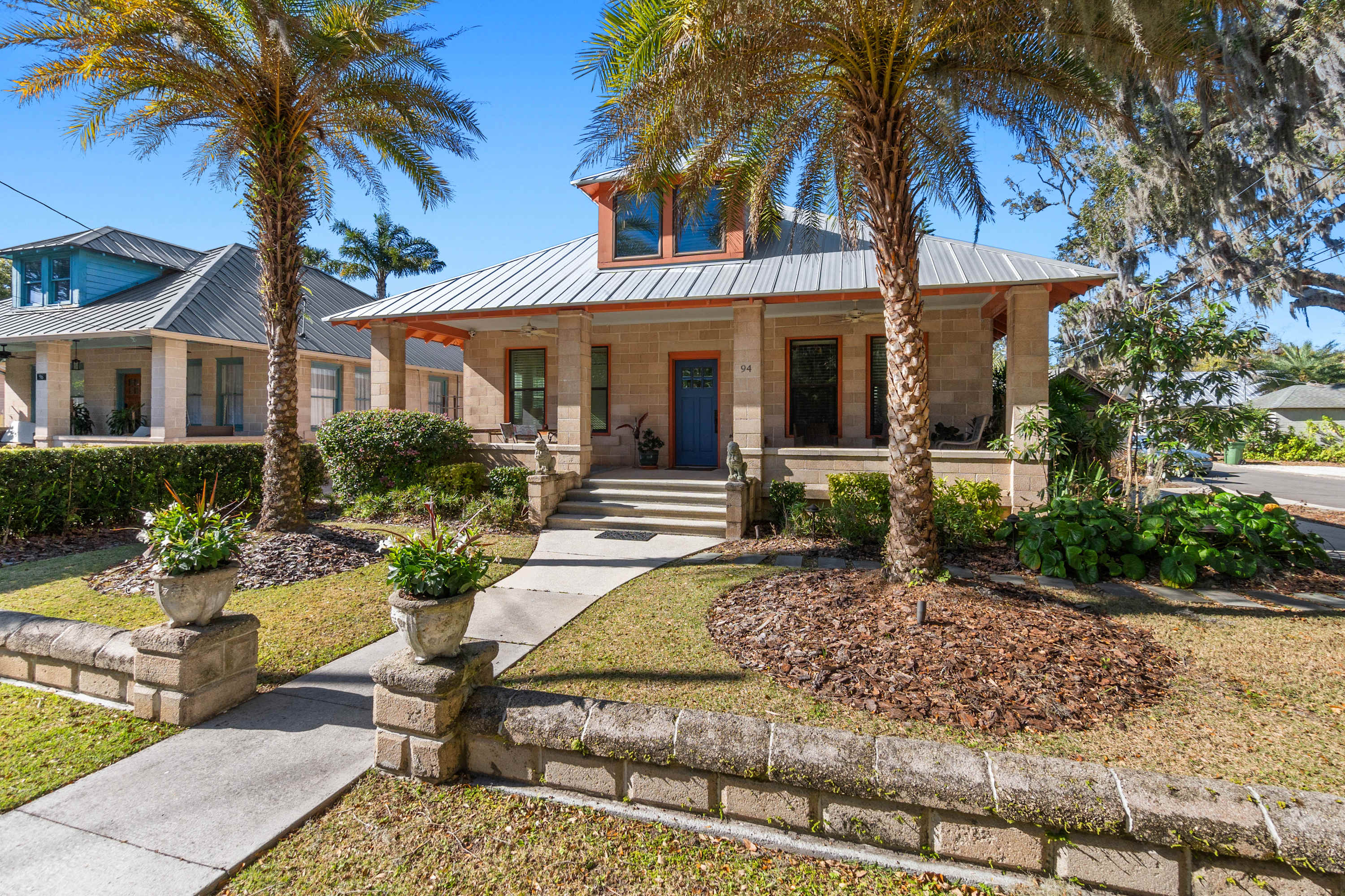 Twin Palms l Craftsman Cottage l Walk to DNTN β St. Augustine, FL β vacation rental