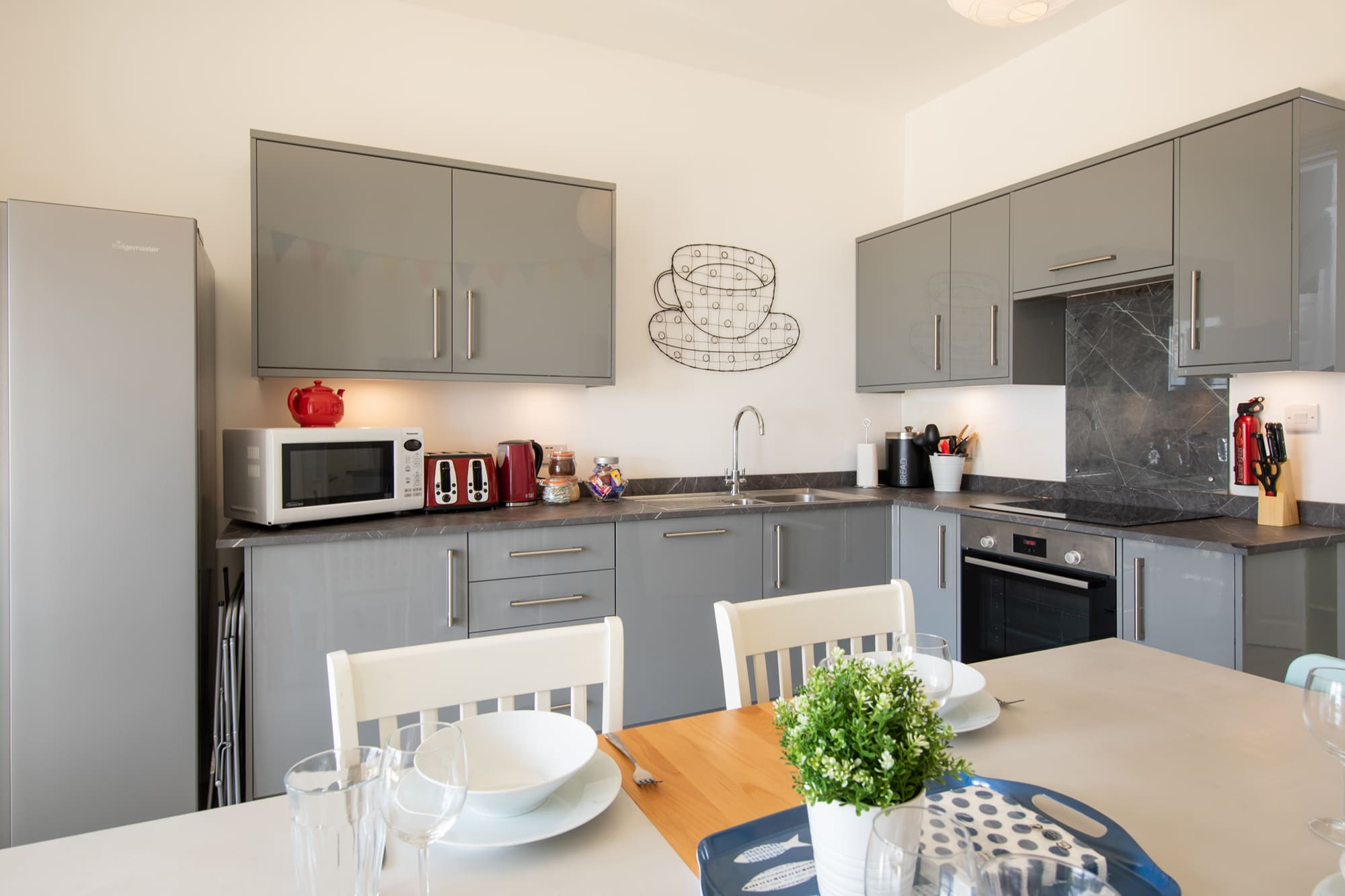 Well equipped Kitchen