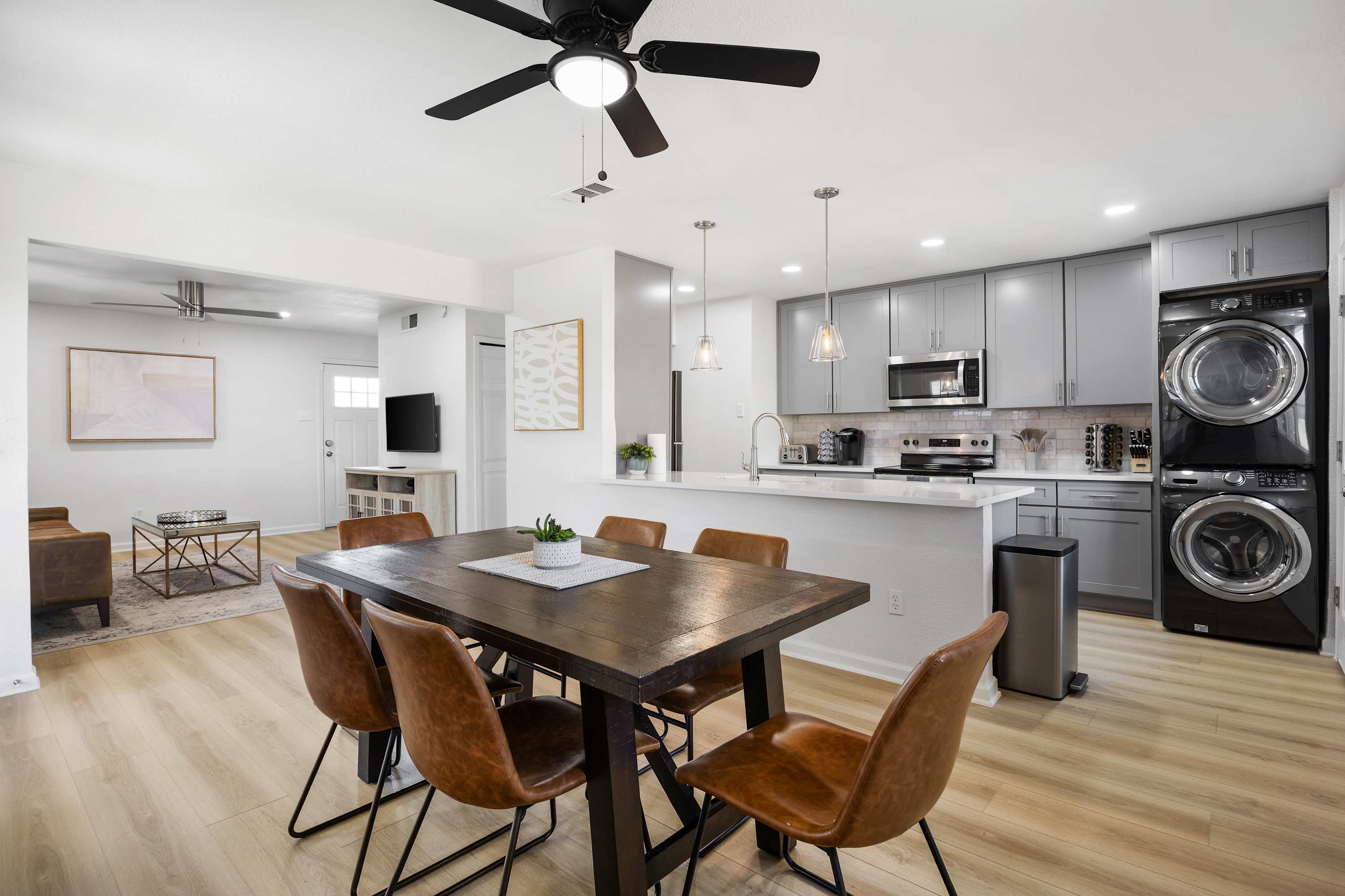 Modern 3BR Home | Near Airport & Attractions — Irving, TX — vacation rental