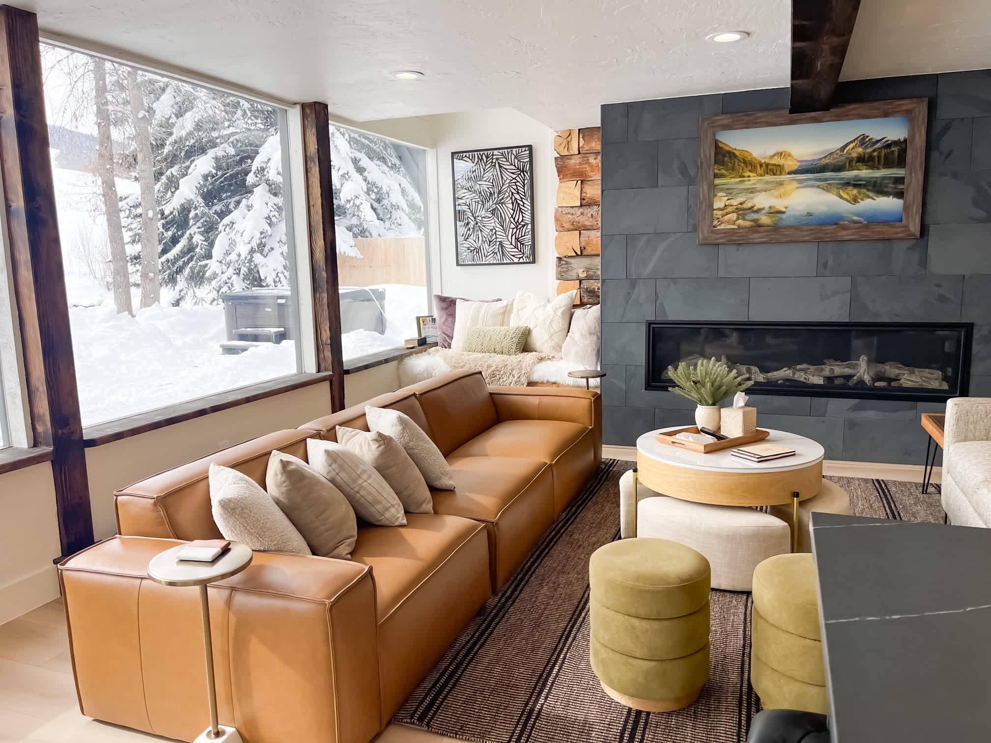 River's Edge, Modern Cabin, Fishing, Hot tub, Pet friendly! — Skyland & Surrounding Areas, CO — vacation rental