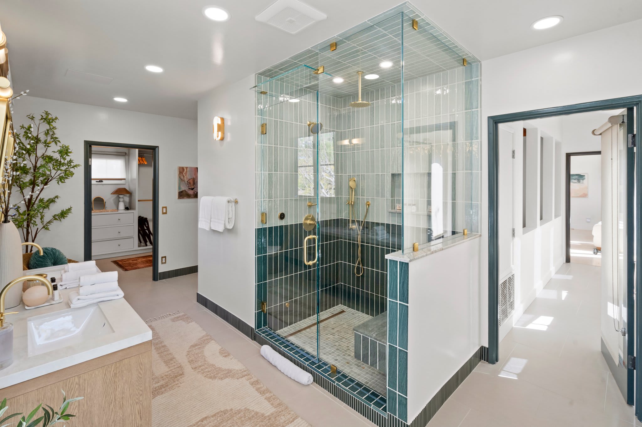 Indulge in a shower that blends statement style with pure comfort.