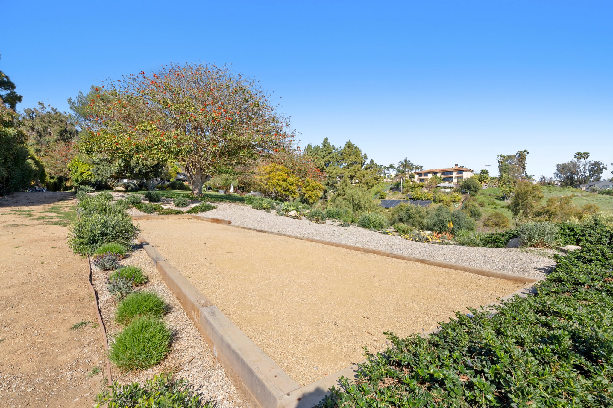 Refined leisure meets the great outdoors on this private court.