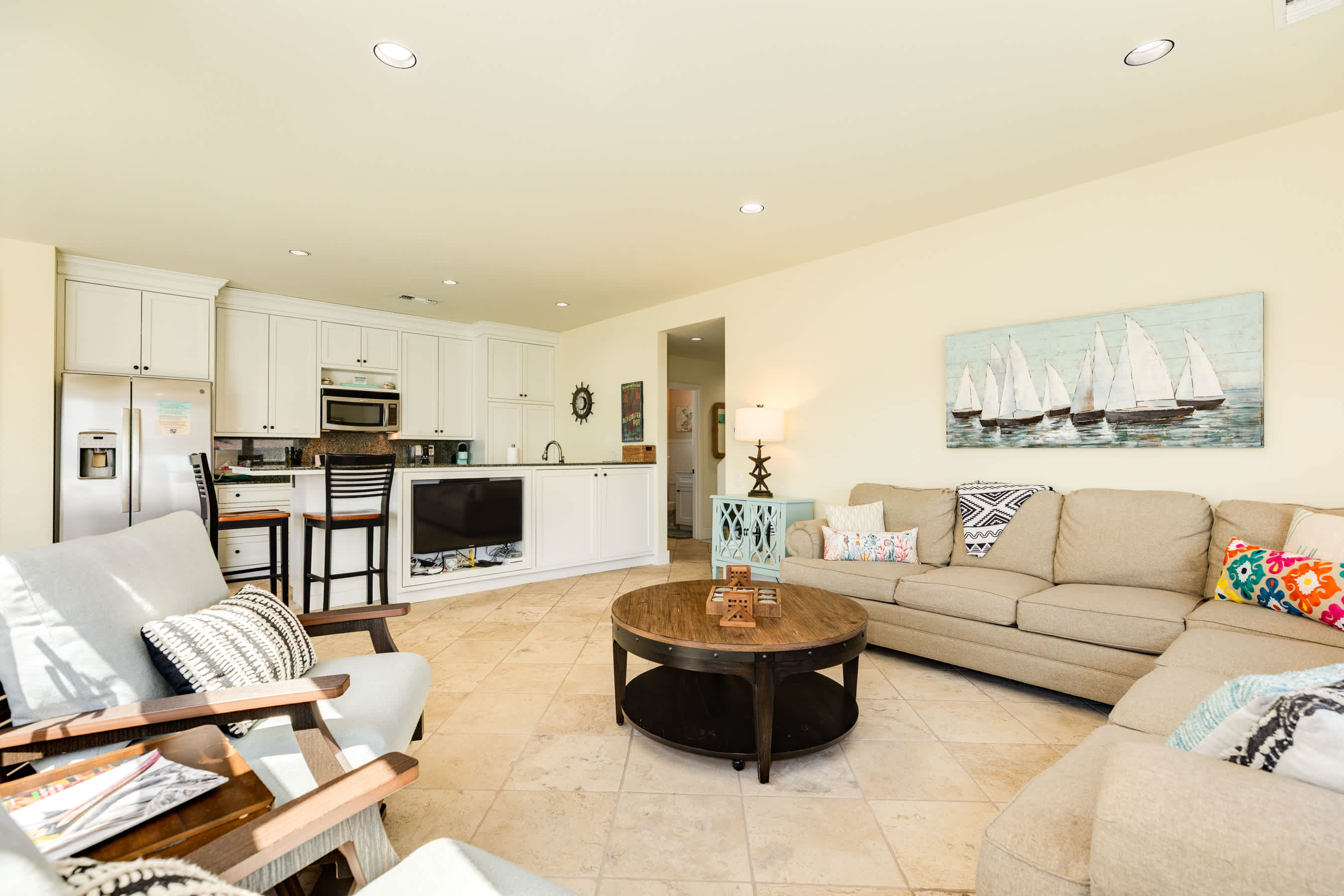 Canal Zone Waterfront w Tiki Bar Fire Pit 7